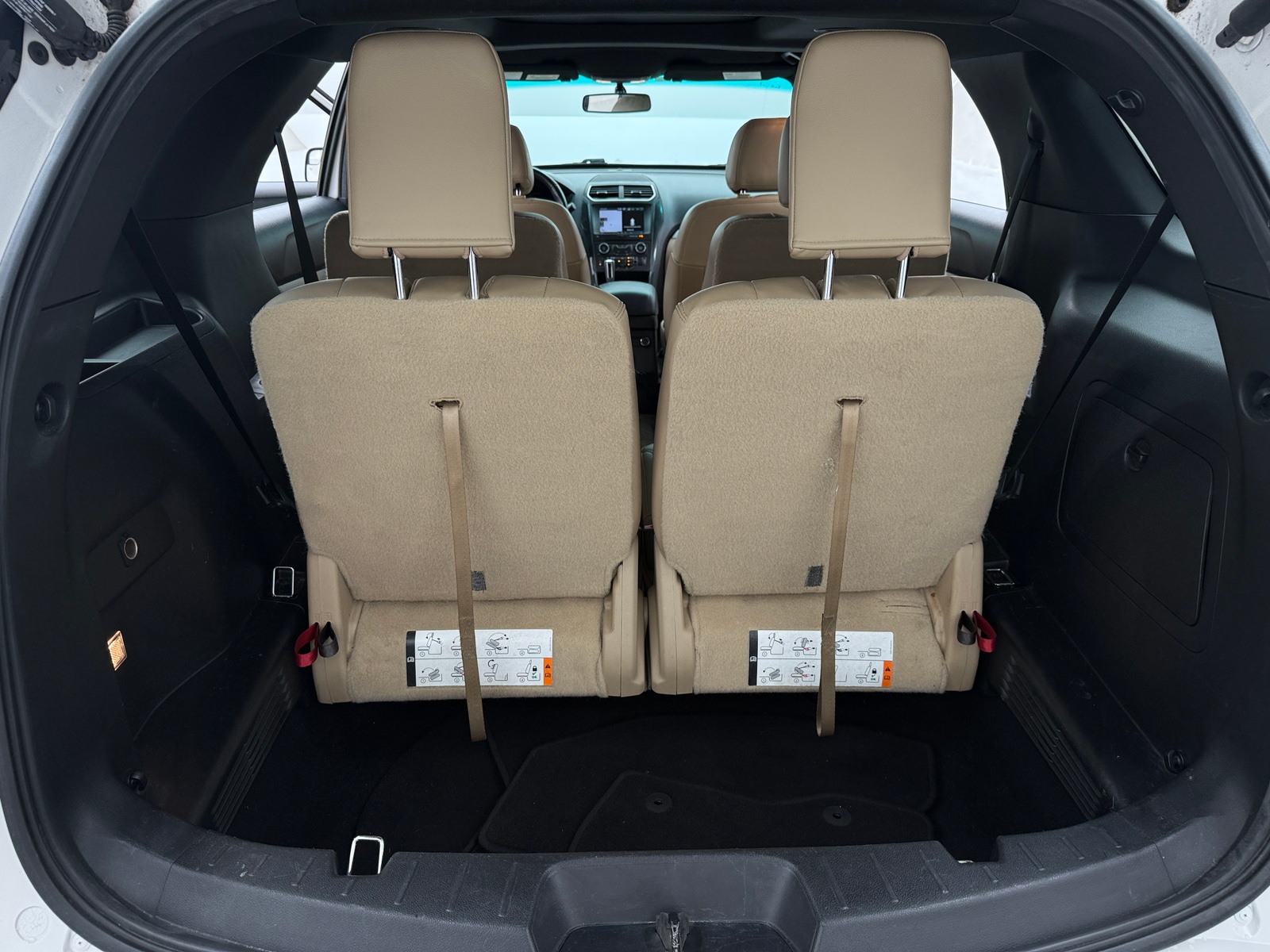 Thumbnail: 2016 Ford Explorer - 6