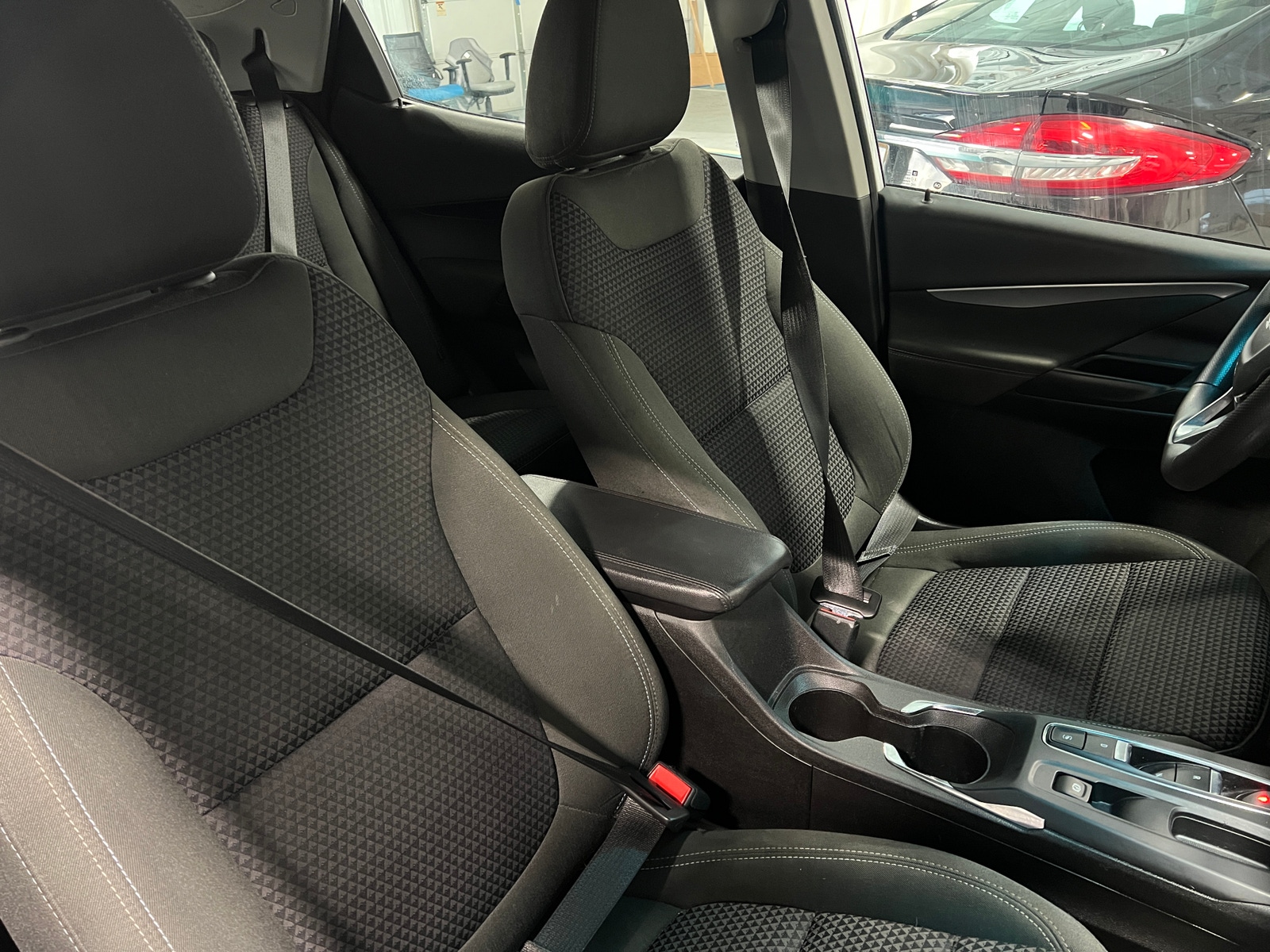 Thumbnail: 2023 Chevrolet Bolt EV - 2