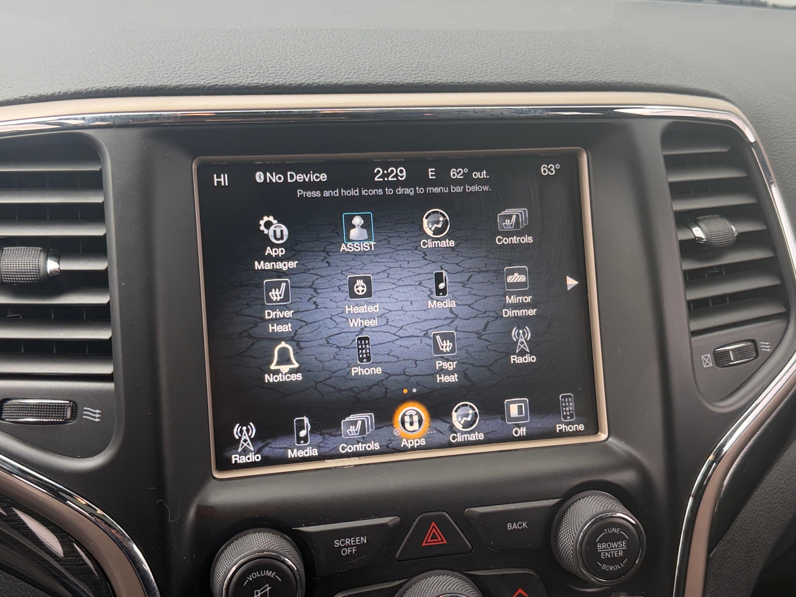 Thumbnail: 2016 Jeep Grand Cherokee - 4