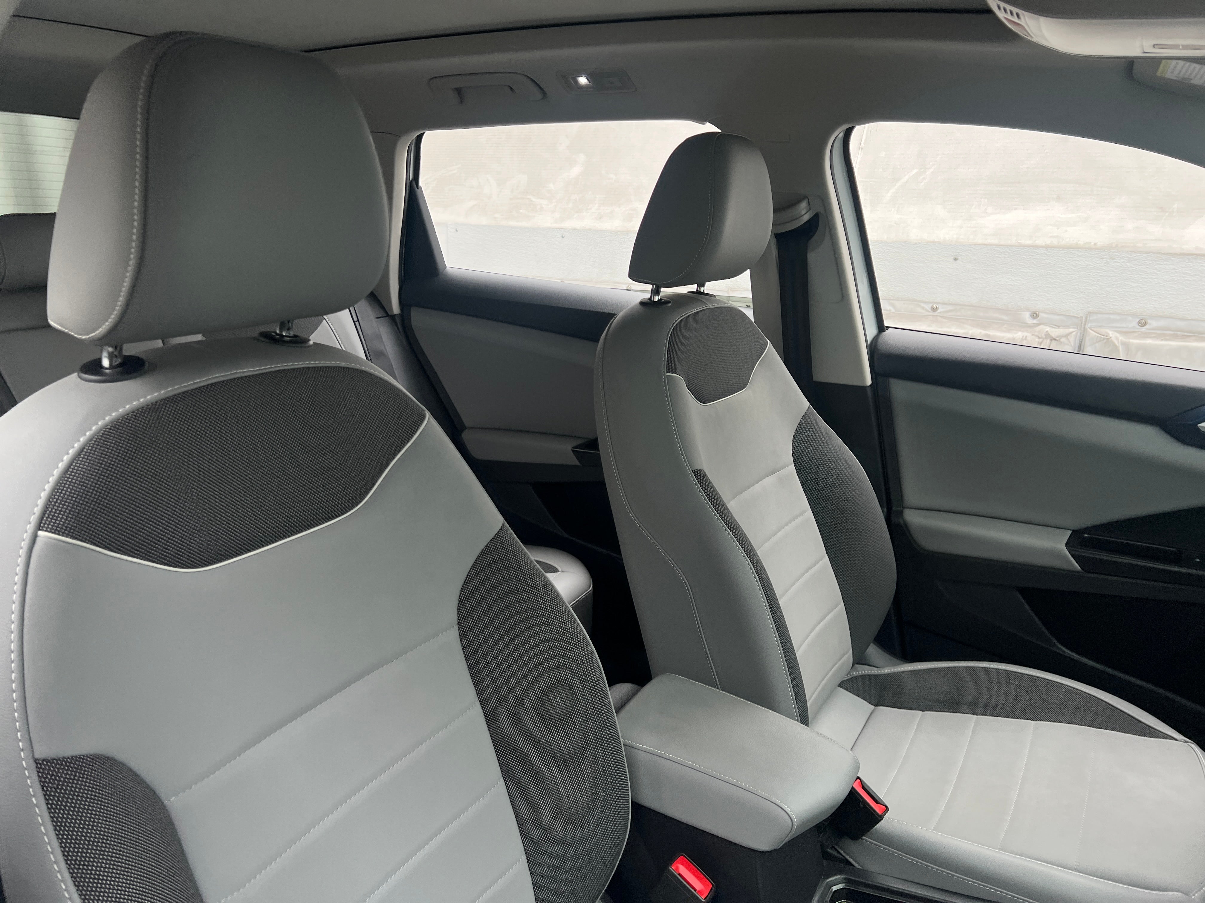 2023 Volkswagen Taos
