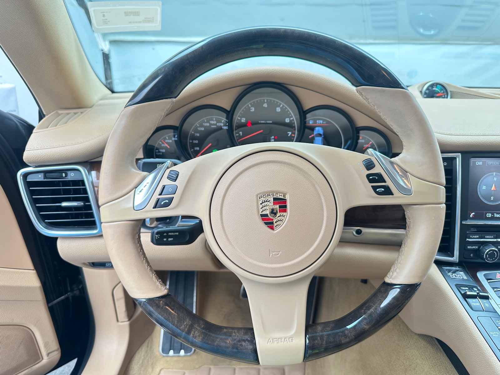 Thumbnail: 2014 Porsche Panamera - 5