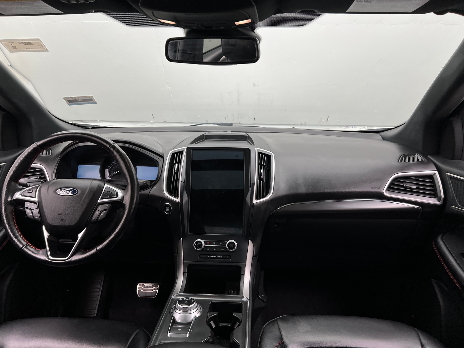 Thumbnail: 2022 Ford Edge - 2