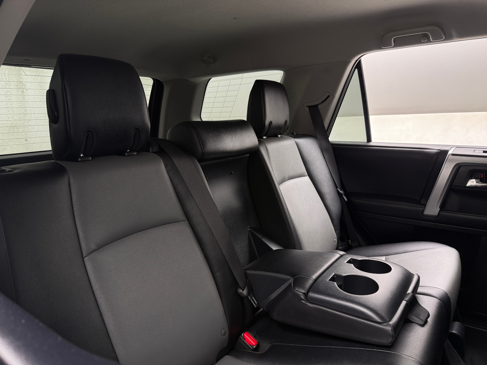 Thumbnail: 2018 Toyota 4Runner - 6