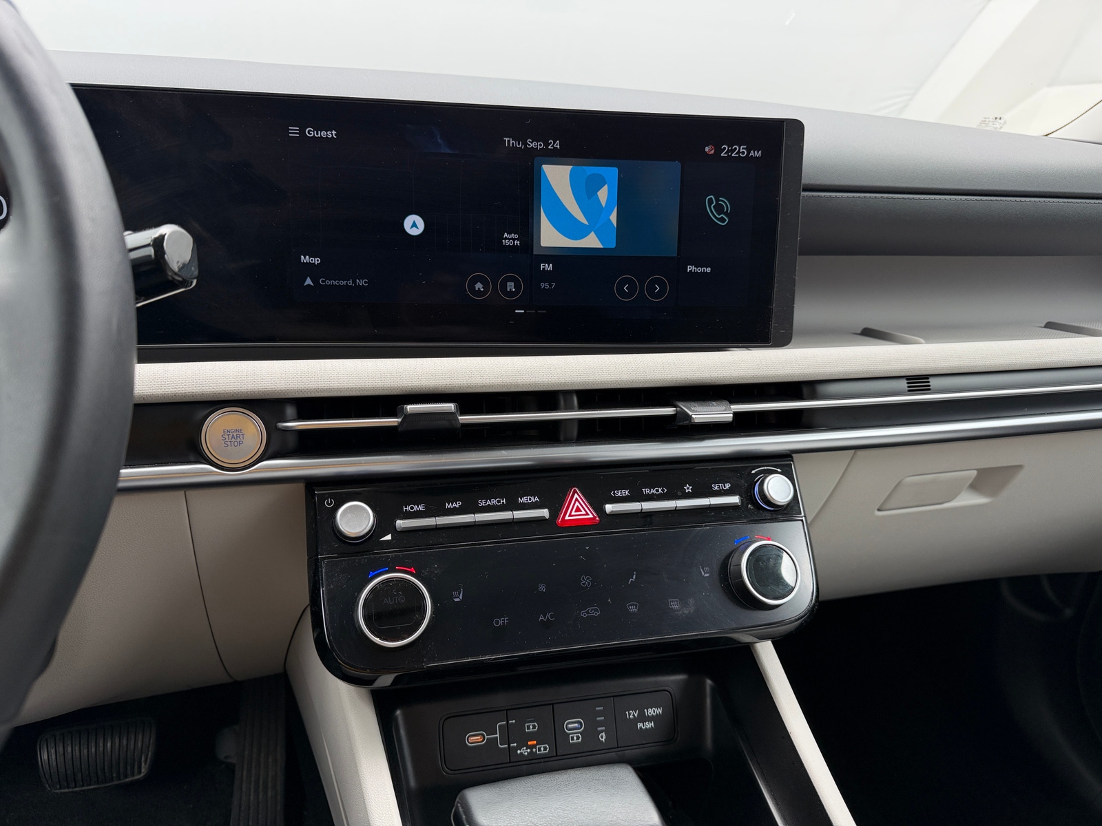Thumbnail: 2025 Hyundai Tucson - 3