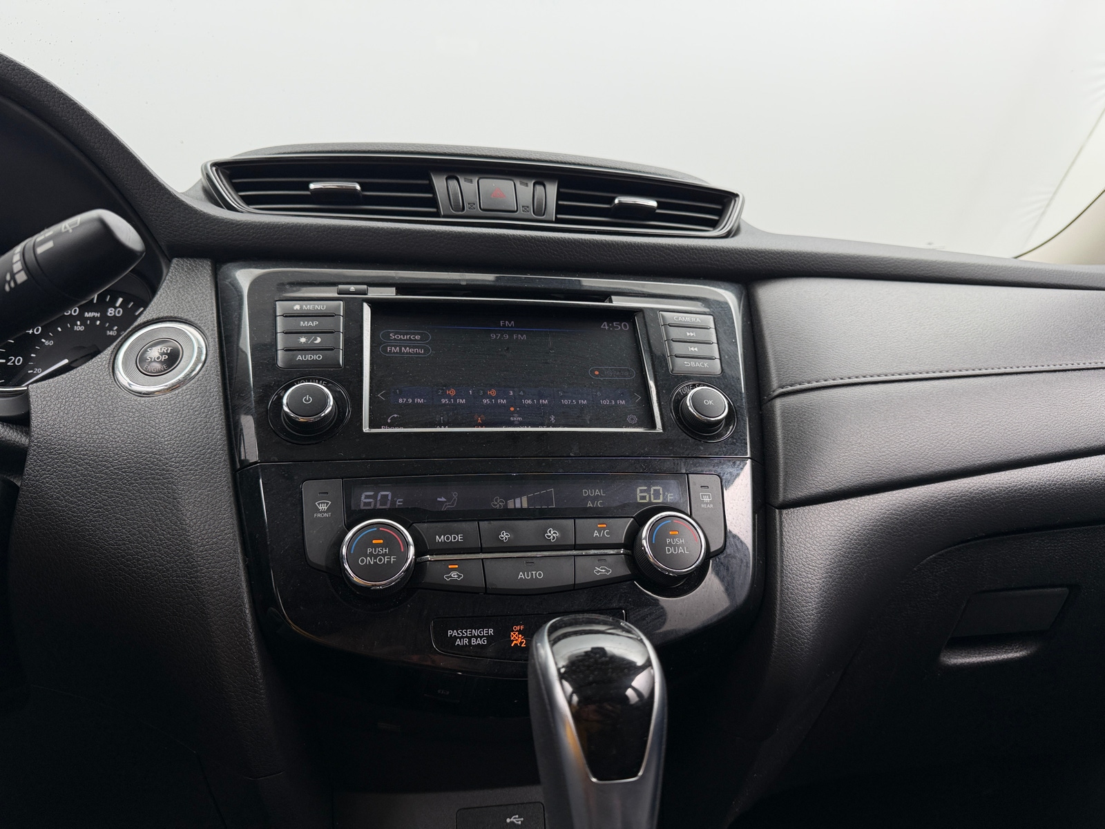 Thumbnail: 2020 Nissan Rogue - 4