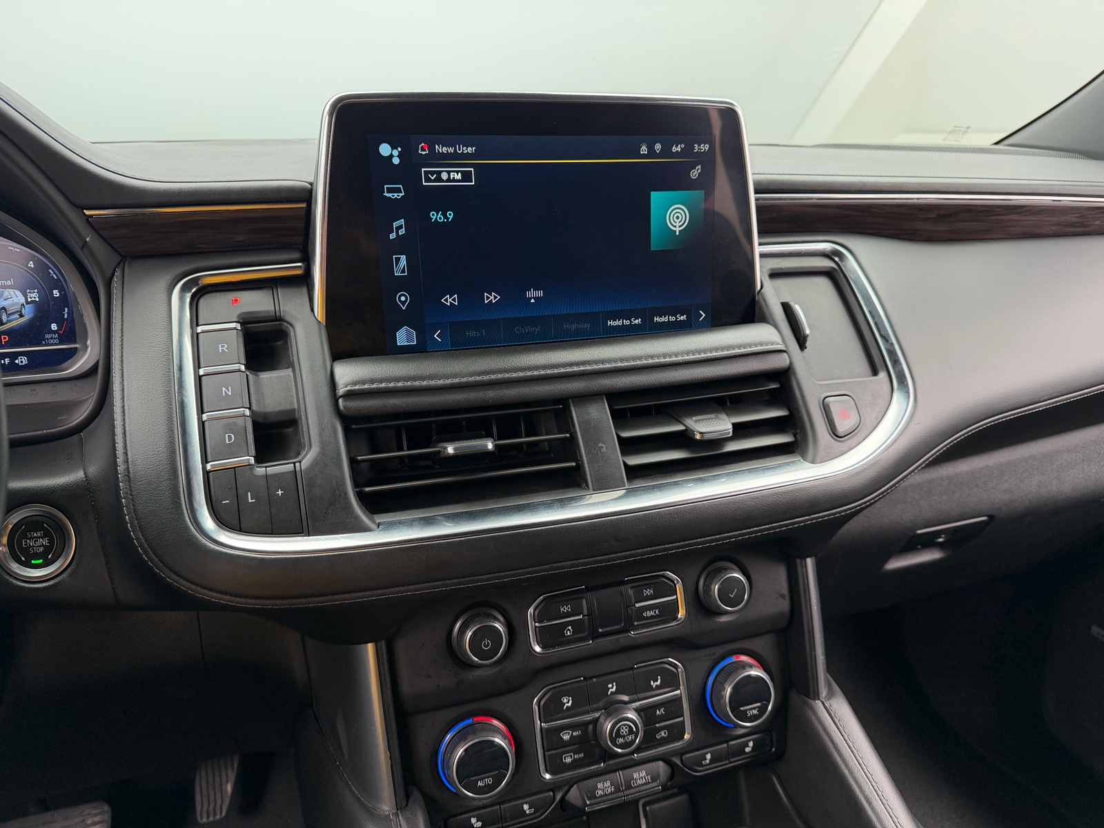 Thumbnail: 2023 Chevrolet Tahoe - 3