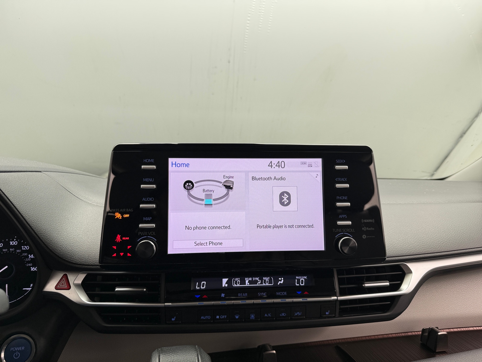 Thumbnail: 2023 Toyota Sienna - 3
