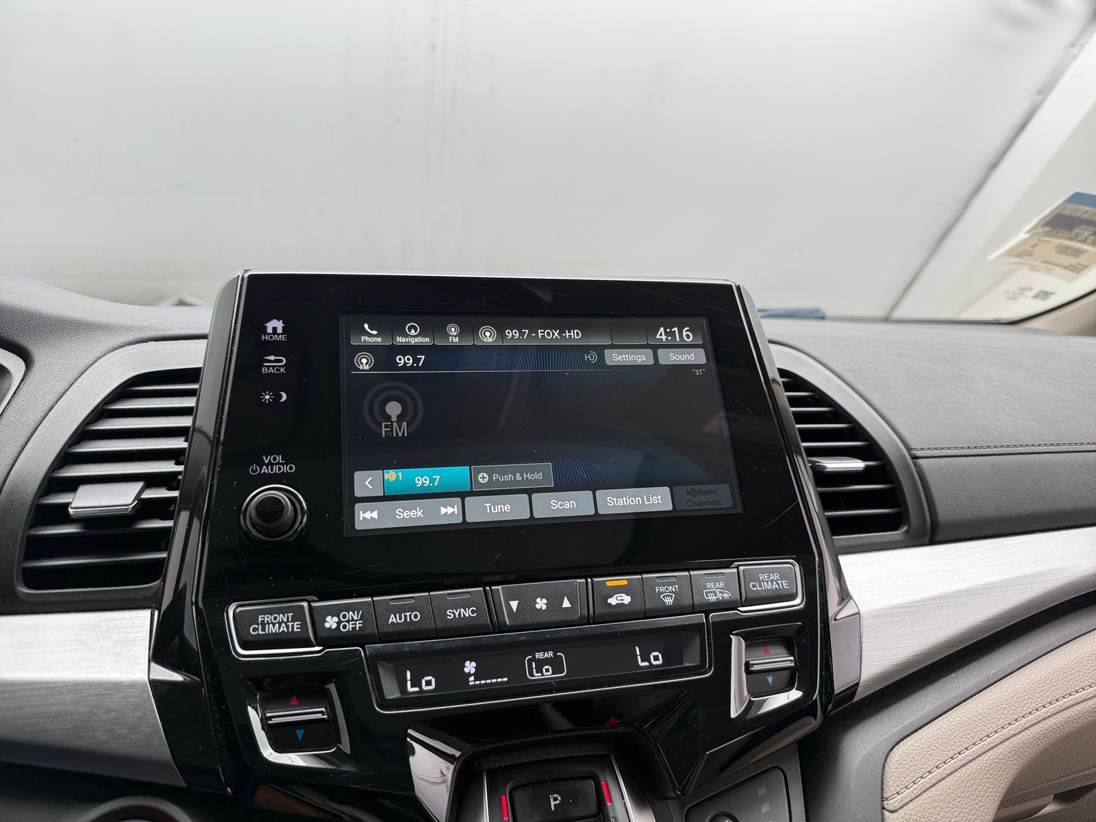 Thumbnail: 2018 Honda Odyssey - 3