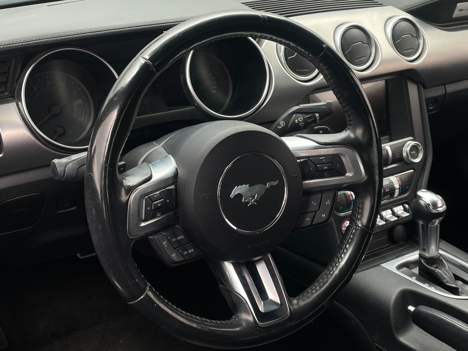 Thumbnail: 2019 Ford Mustang - 3