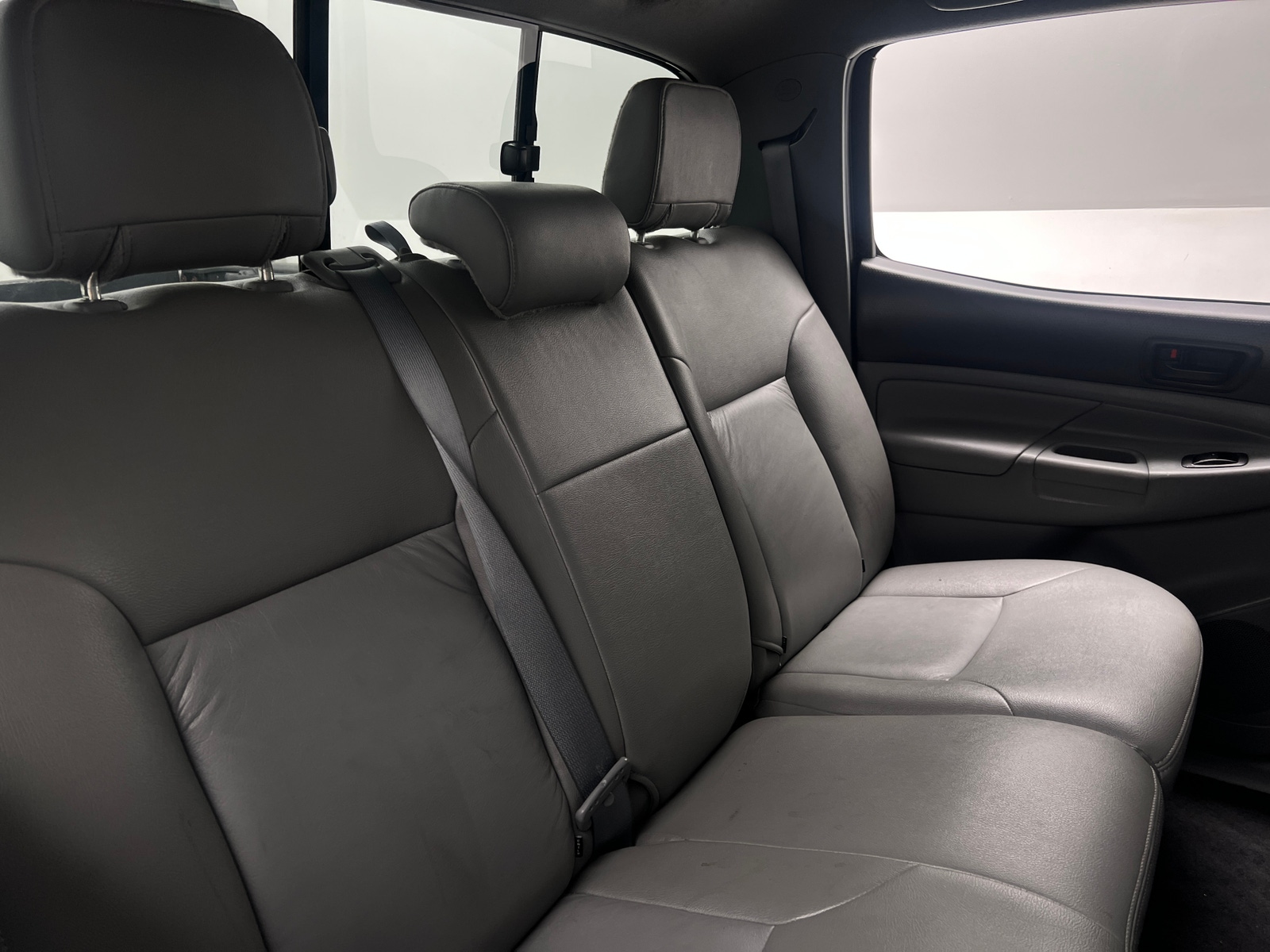 Thumbnail: 2014 Toyota Tacoma - 6