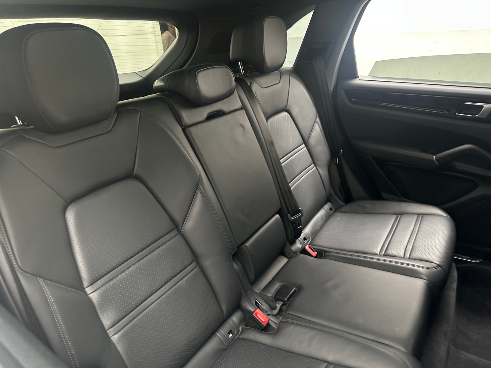 Thumbnail: 2020 Porsche Cayenne - 5