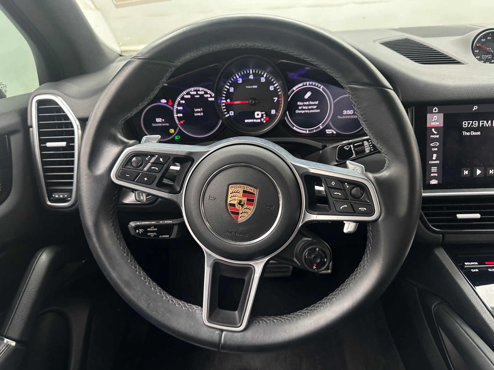 Thumbnail: 2020 Porsche Cayenne - 4