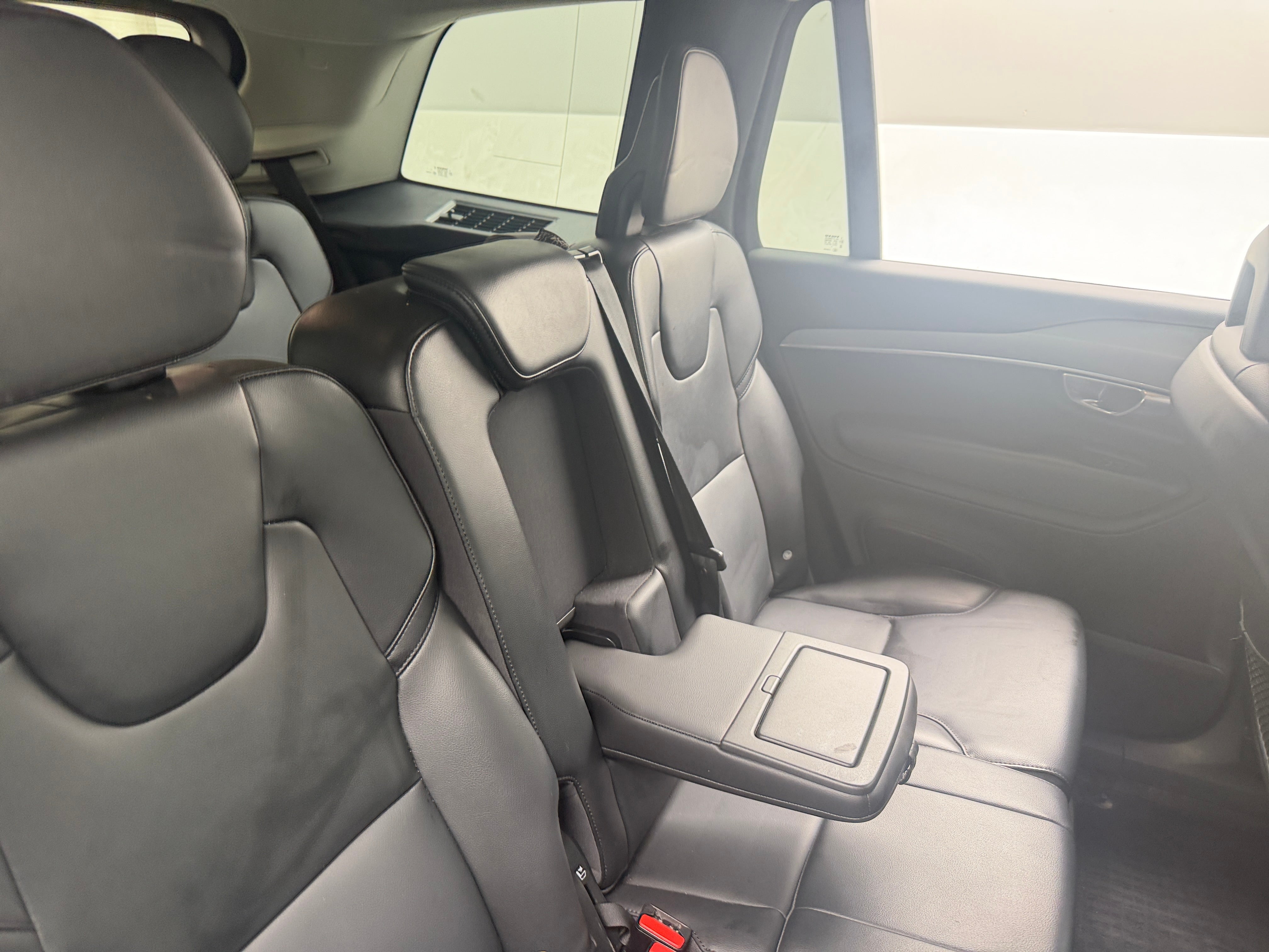 2022 Volvo XC90