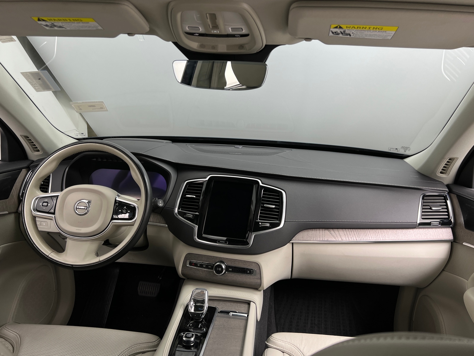 Thumbnail: 2023 Volvo XC90 - 2