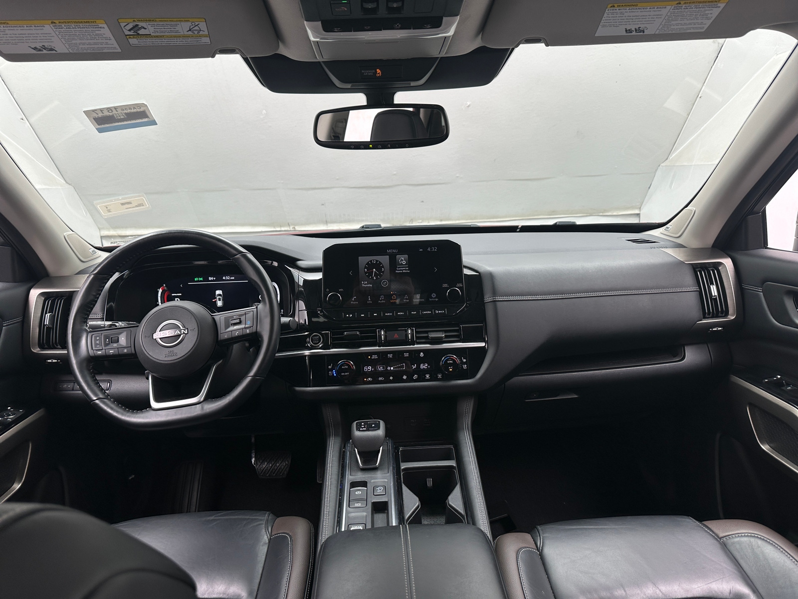 Thumbnail: 2022 Nissan Pathfinder - 2