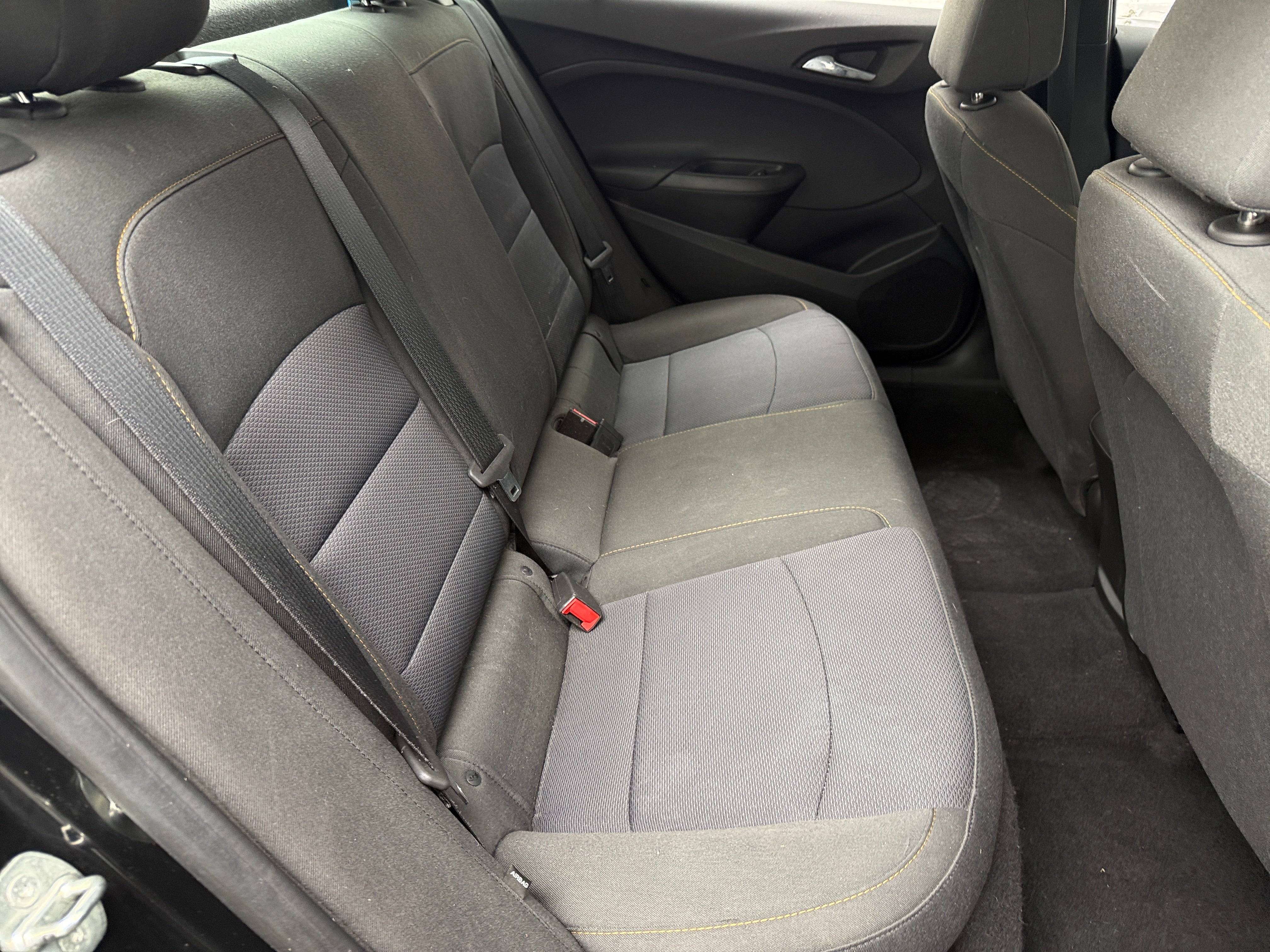 2018 Chevrolet Cruze LS