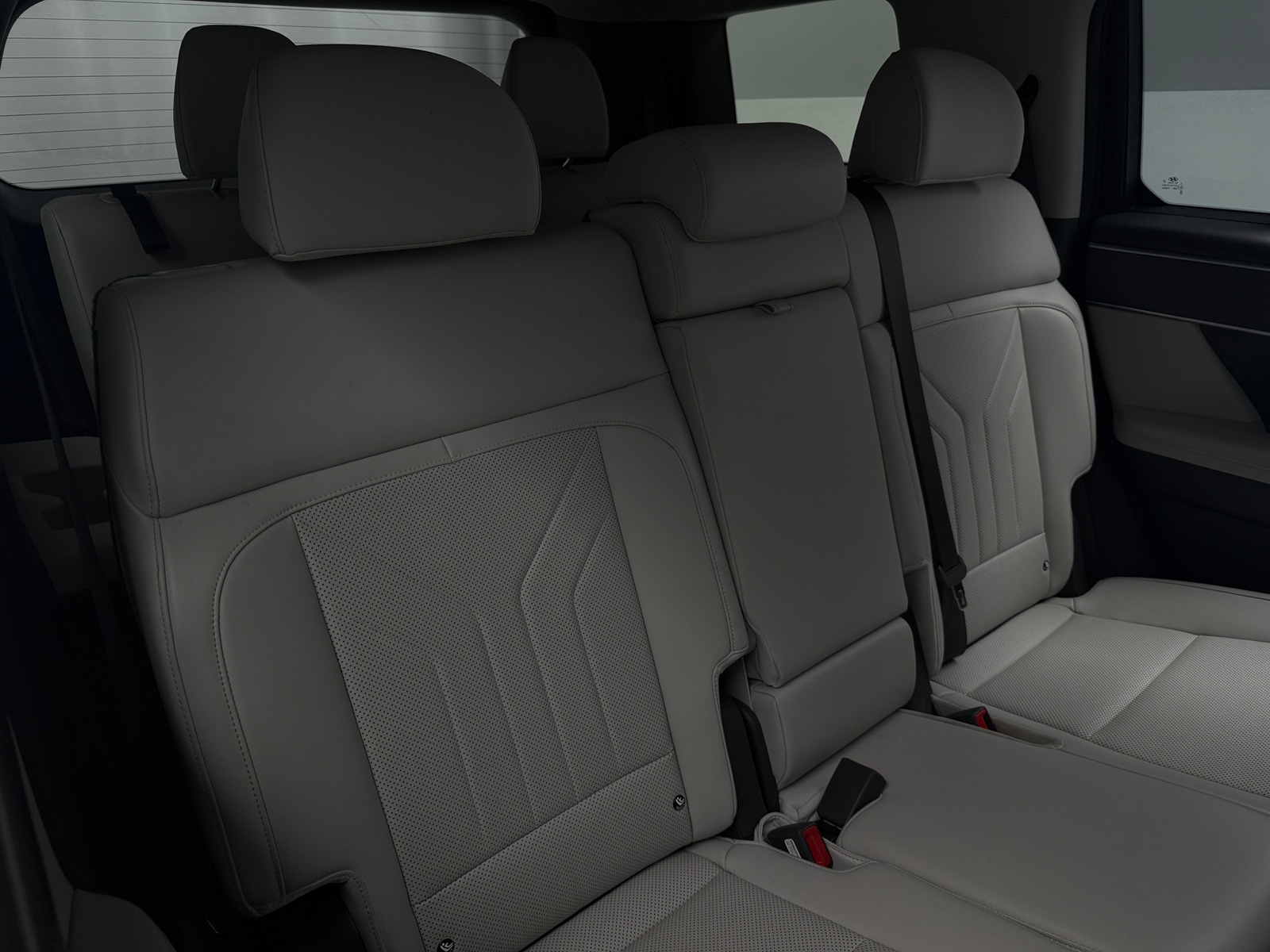 Thumbnail: 2025 Hyundai Santa Fe - 5