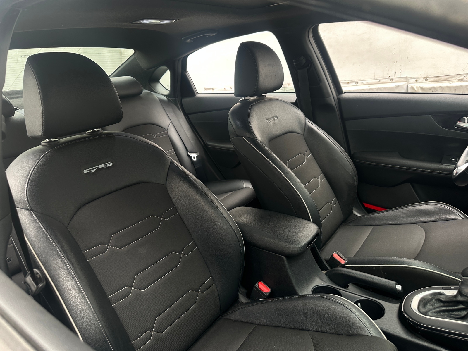 Thumbnail: 2021 Kia Forte - 2