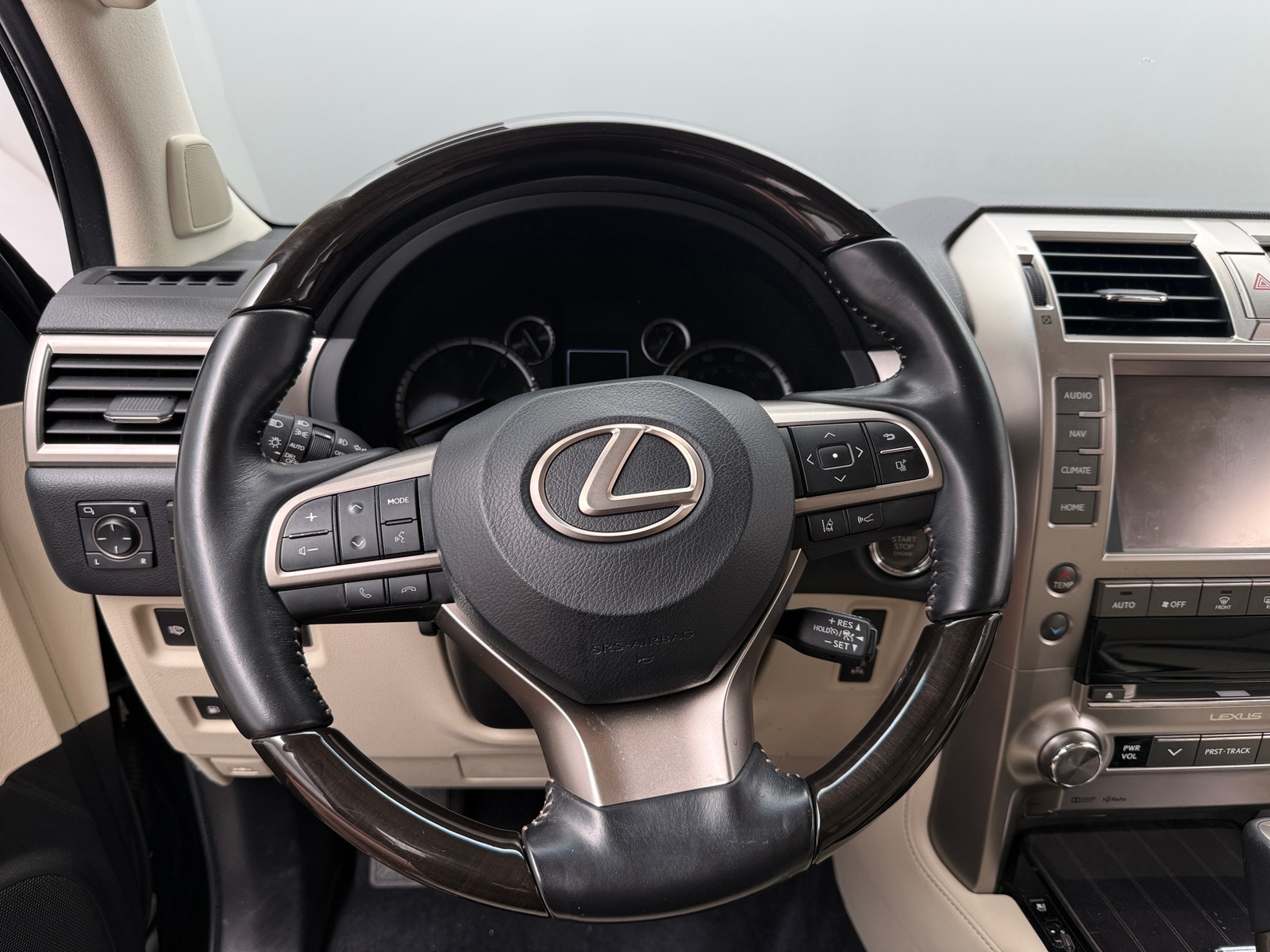 Thumbnail: 2021 Lexus GX - 5