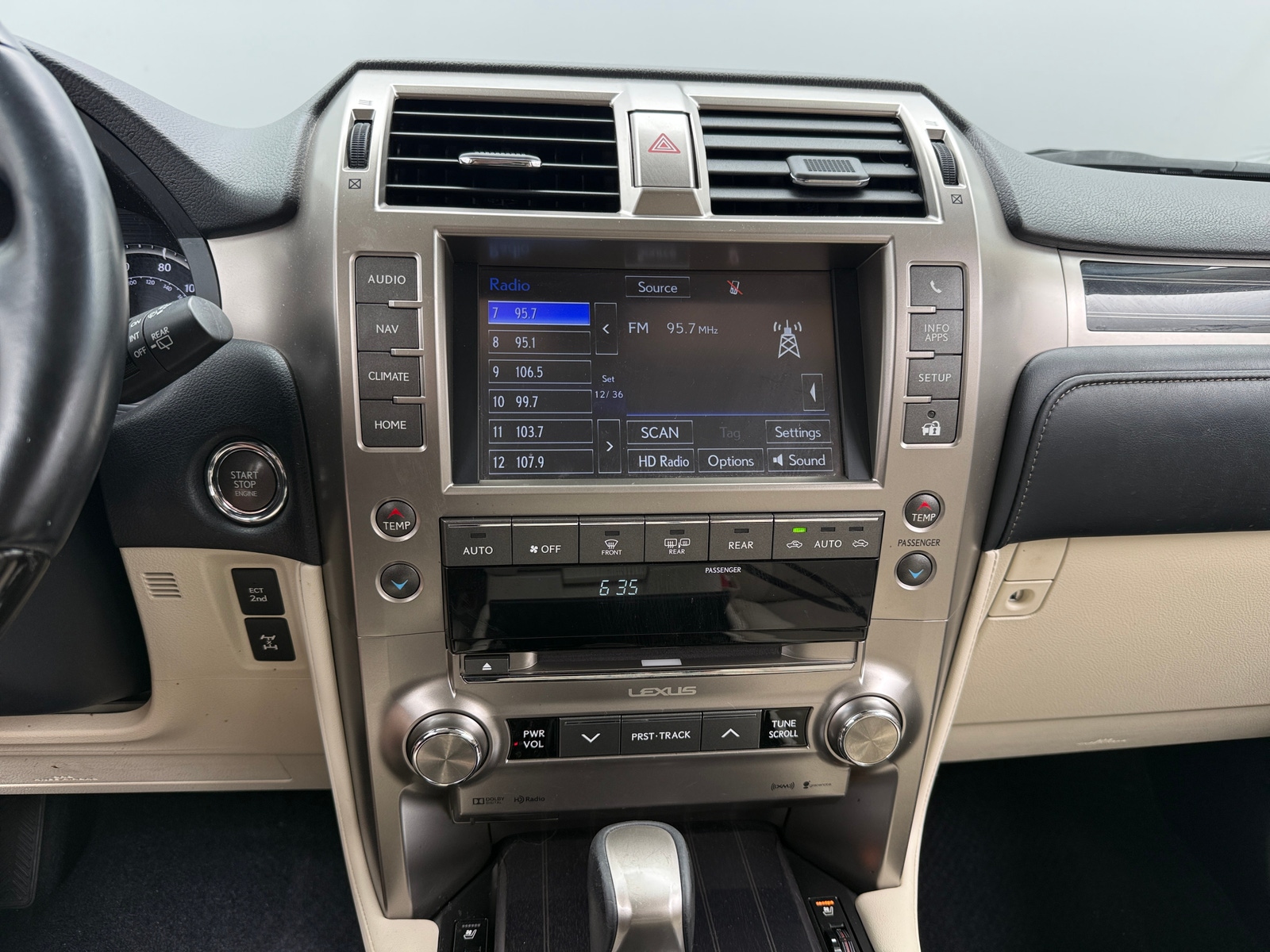 Thumbnail: 2021 Lexus GX - 4