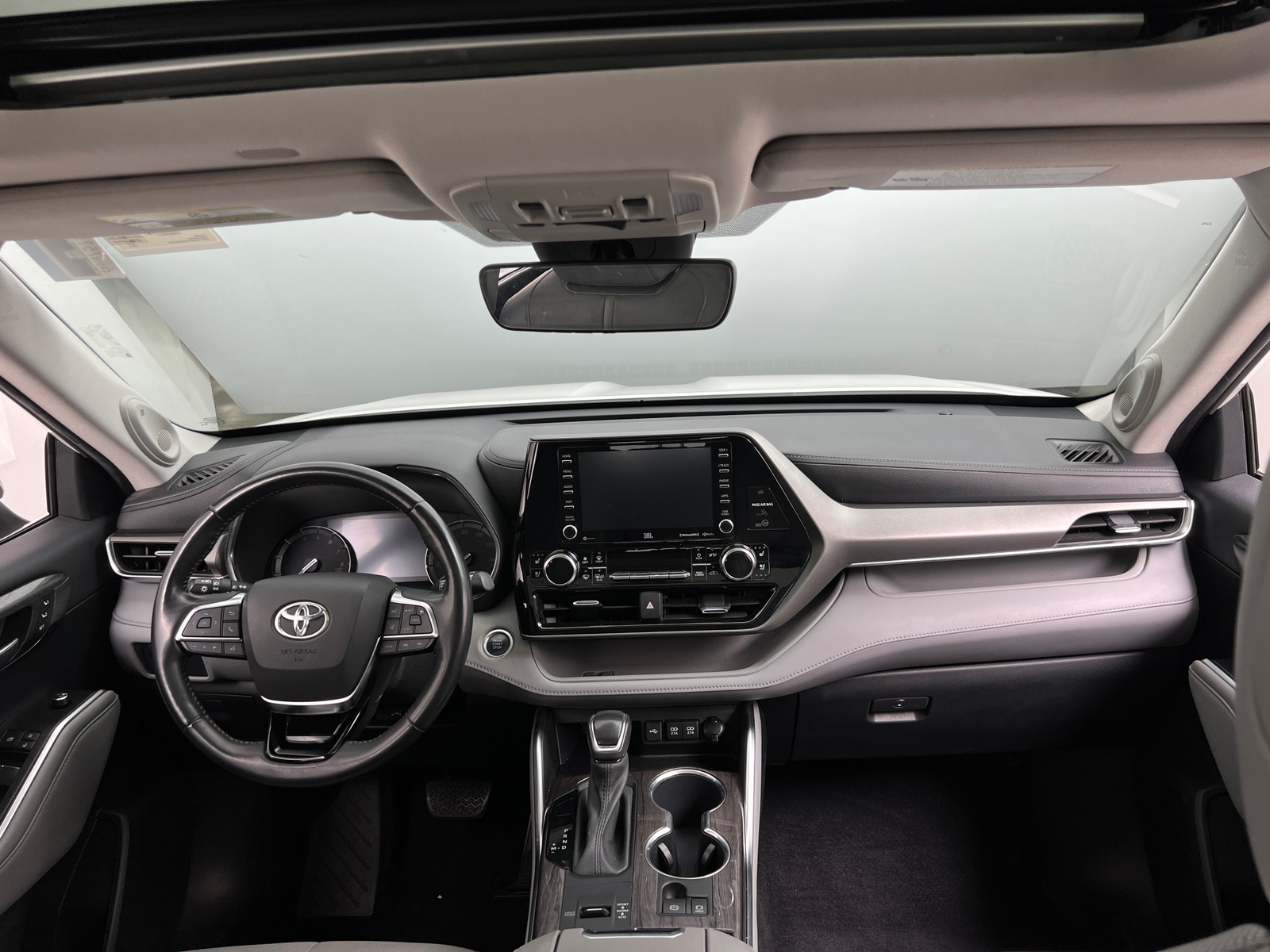 Thumbnail: 2021 Toyota Highlander - 3