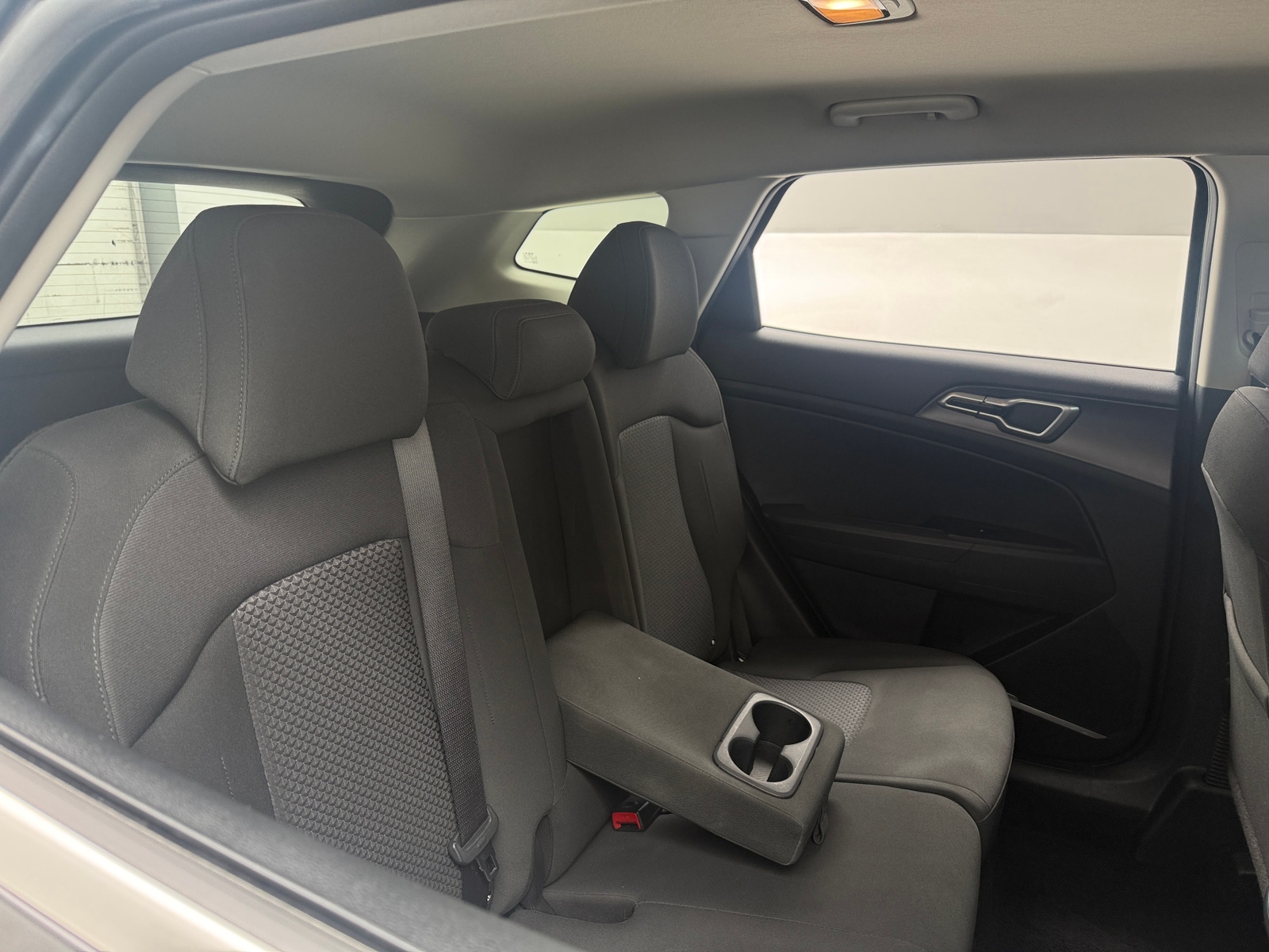 Thumbnail: 2026 Kia Sportage - 6