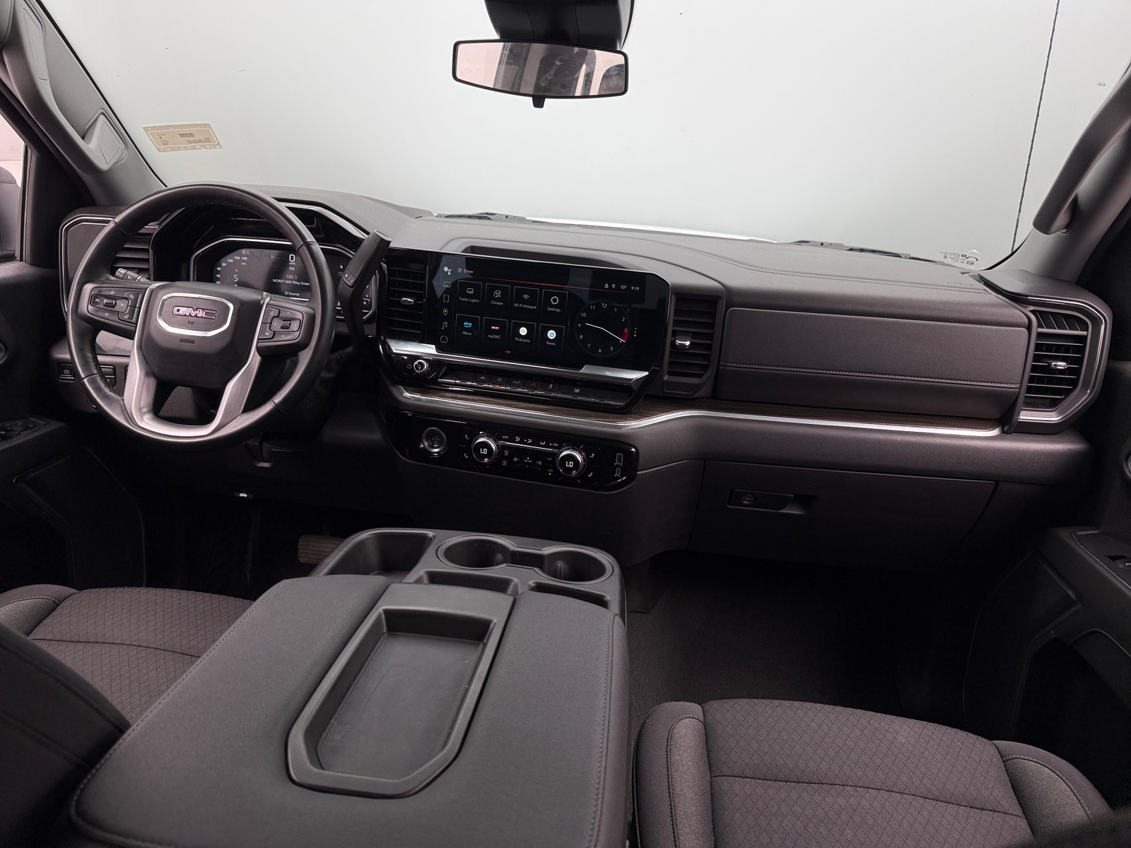 Thumbnail: 2024 GMC Sierra 1500 - 3