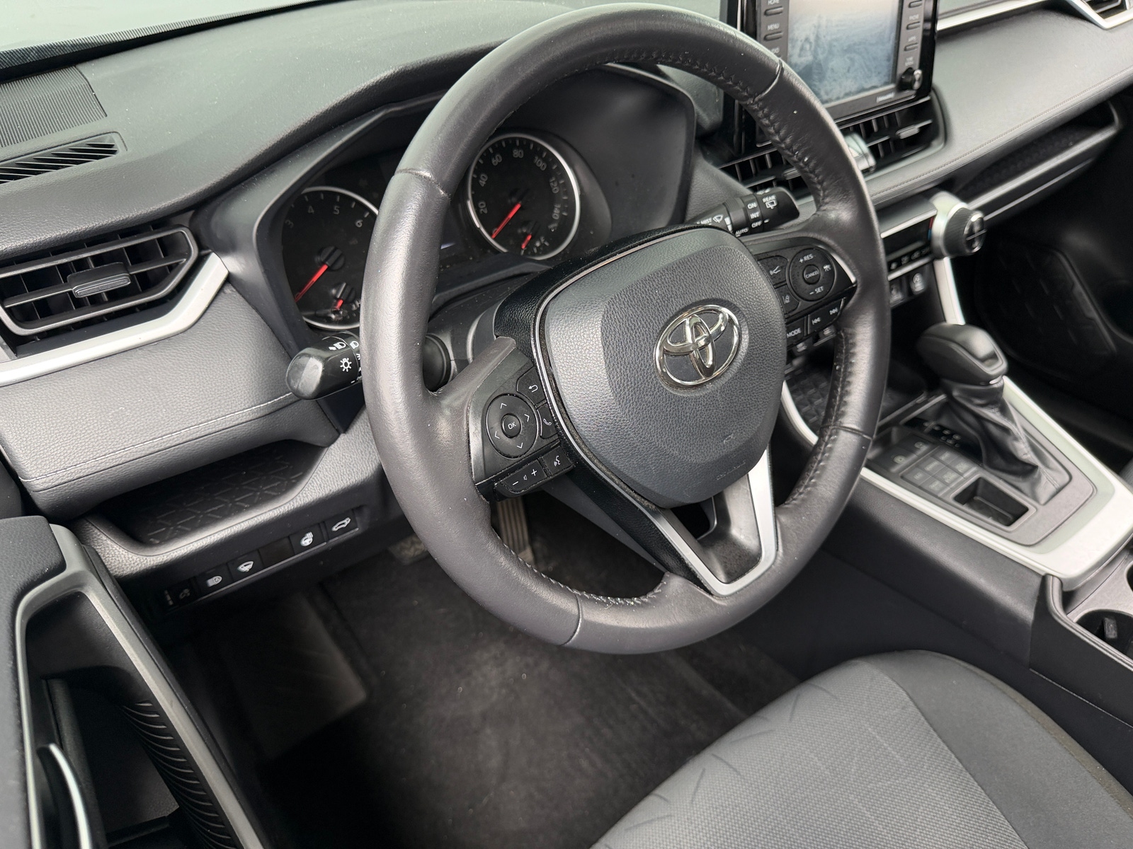 Thumbnail: 2021 Toyota RAV4 - 5