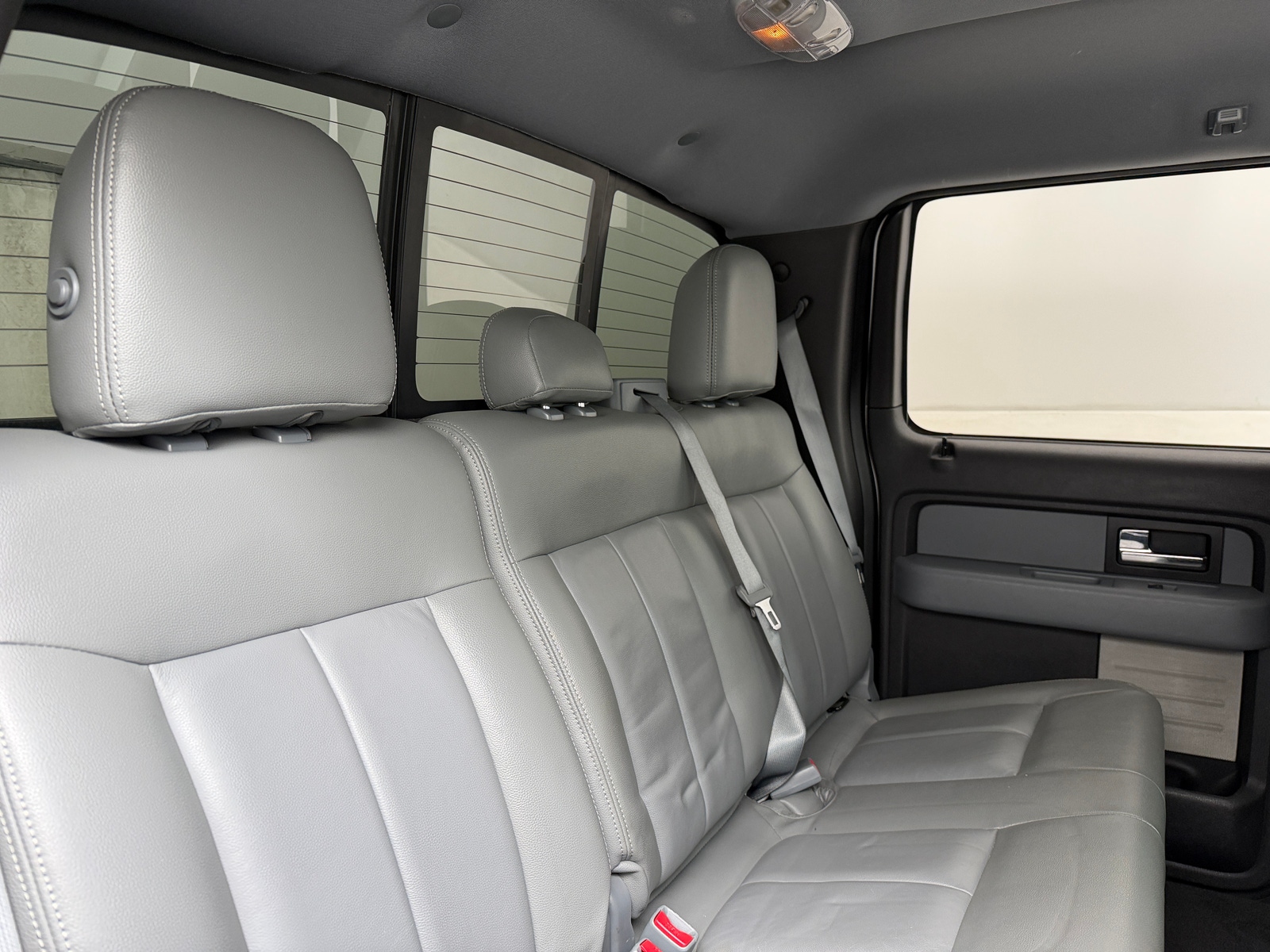 Thumbnail: 2013 Ford Econoline - 6