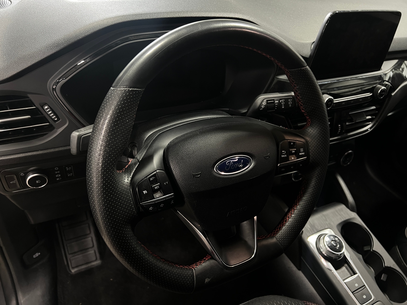 Thumbnail: 2025 Ford Escape - 5