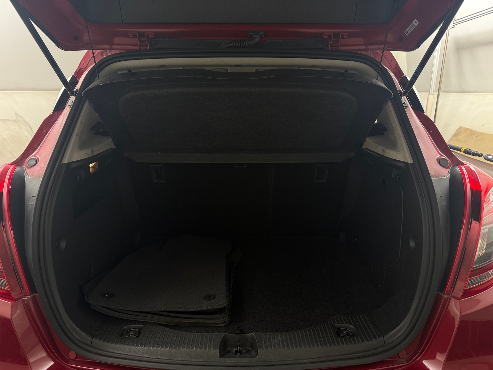 Thumbnail: 2019 Buick Encore - 6