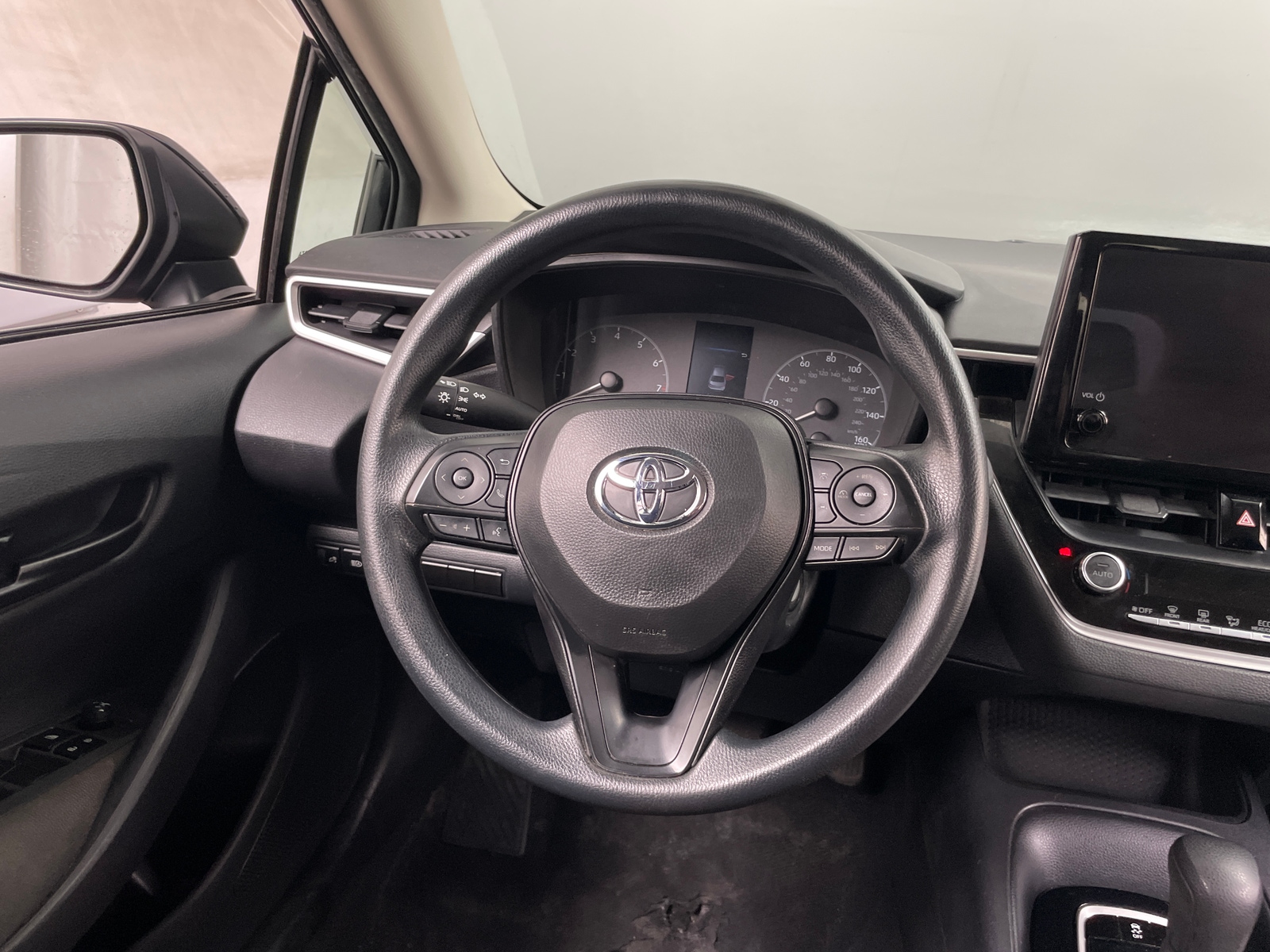 Thumbnail: 2024 Toyota Corolla - 5