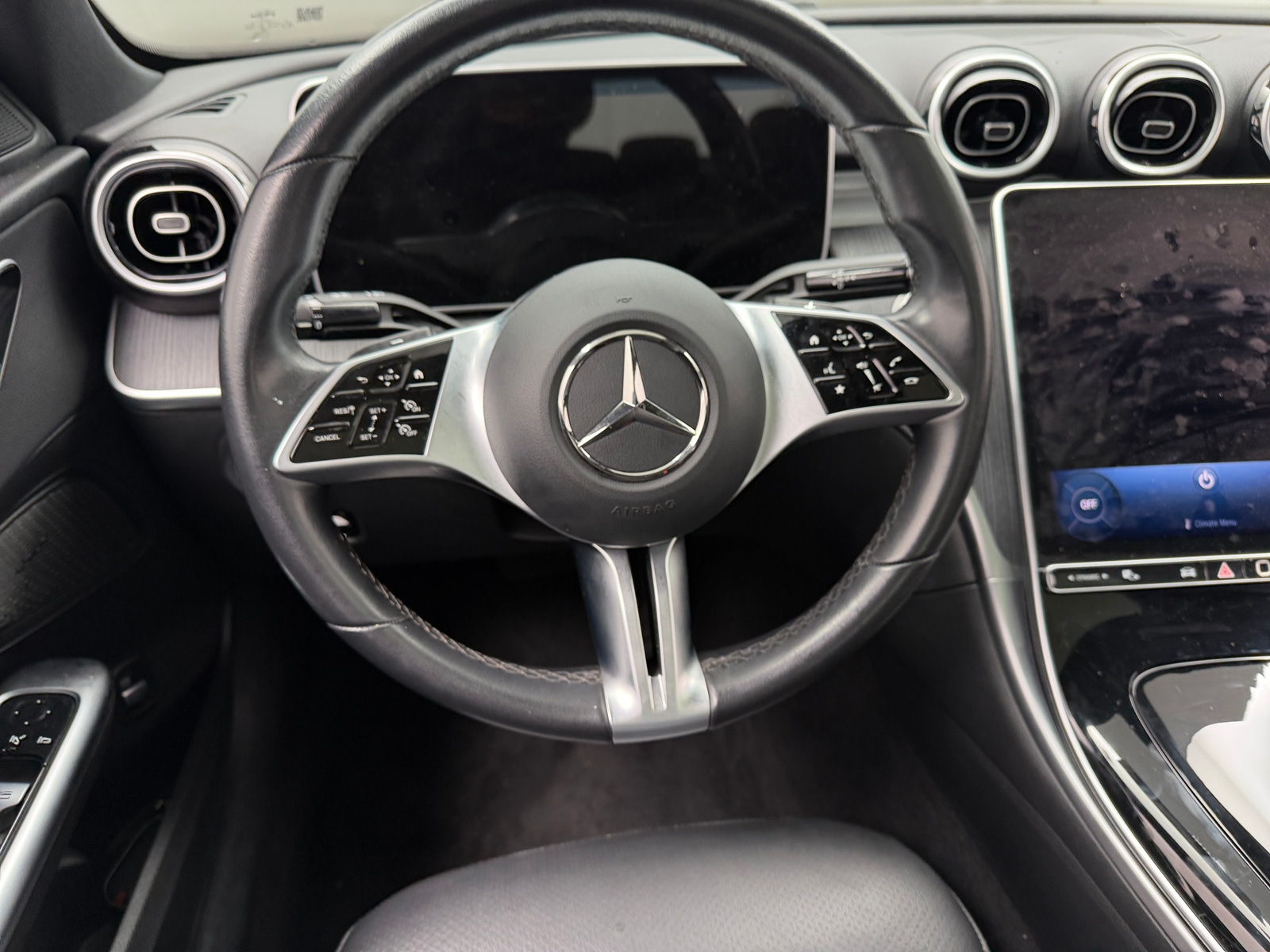 Thumbnail: 2025 Mercedes-Benz C-Class - 4