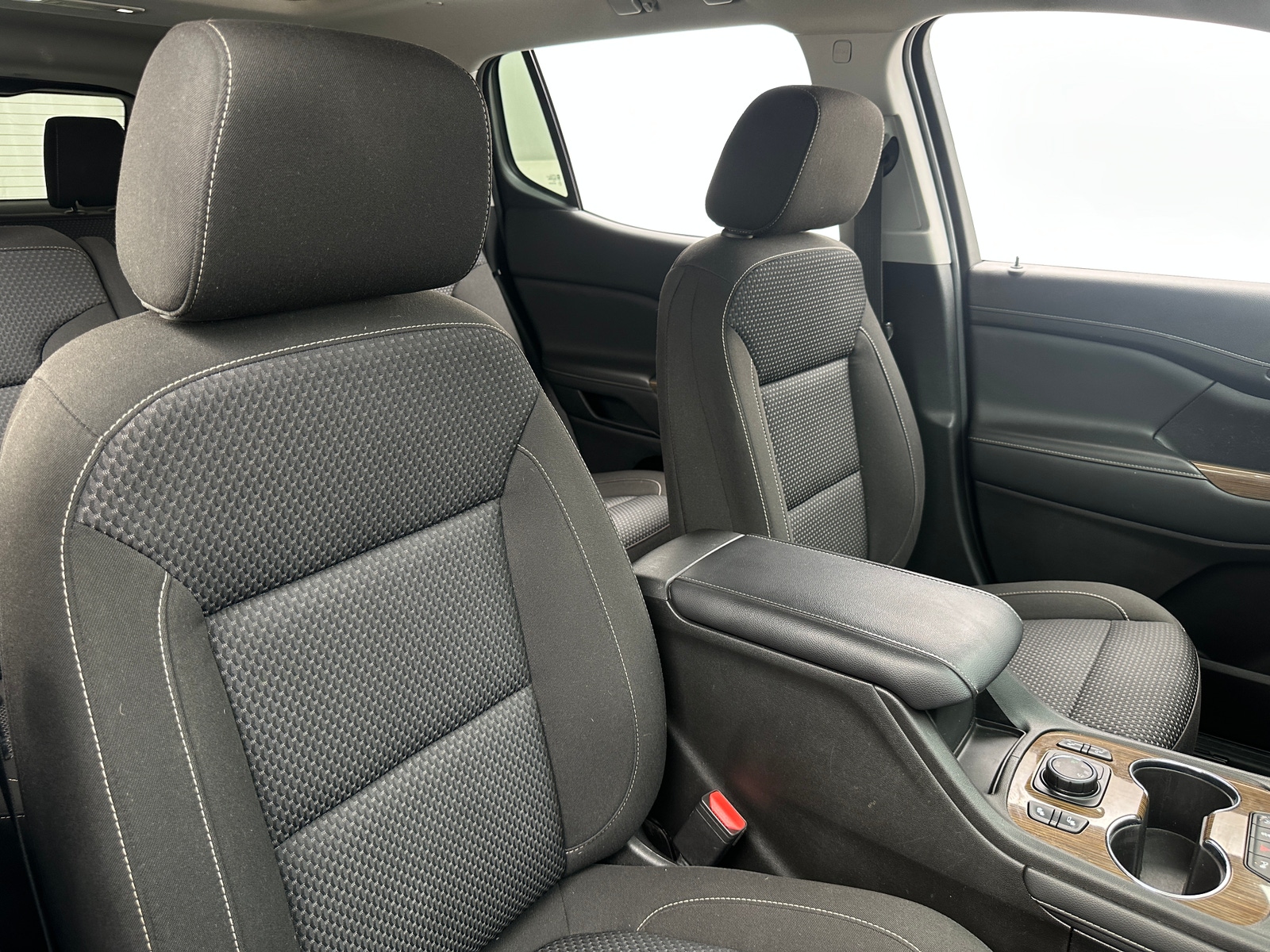 Thumbnail: 2023 GMC Acadia - 2