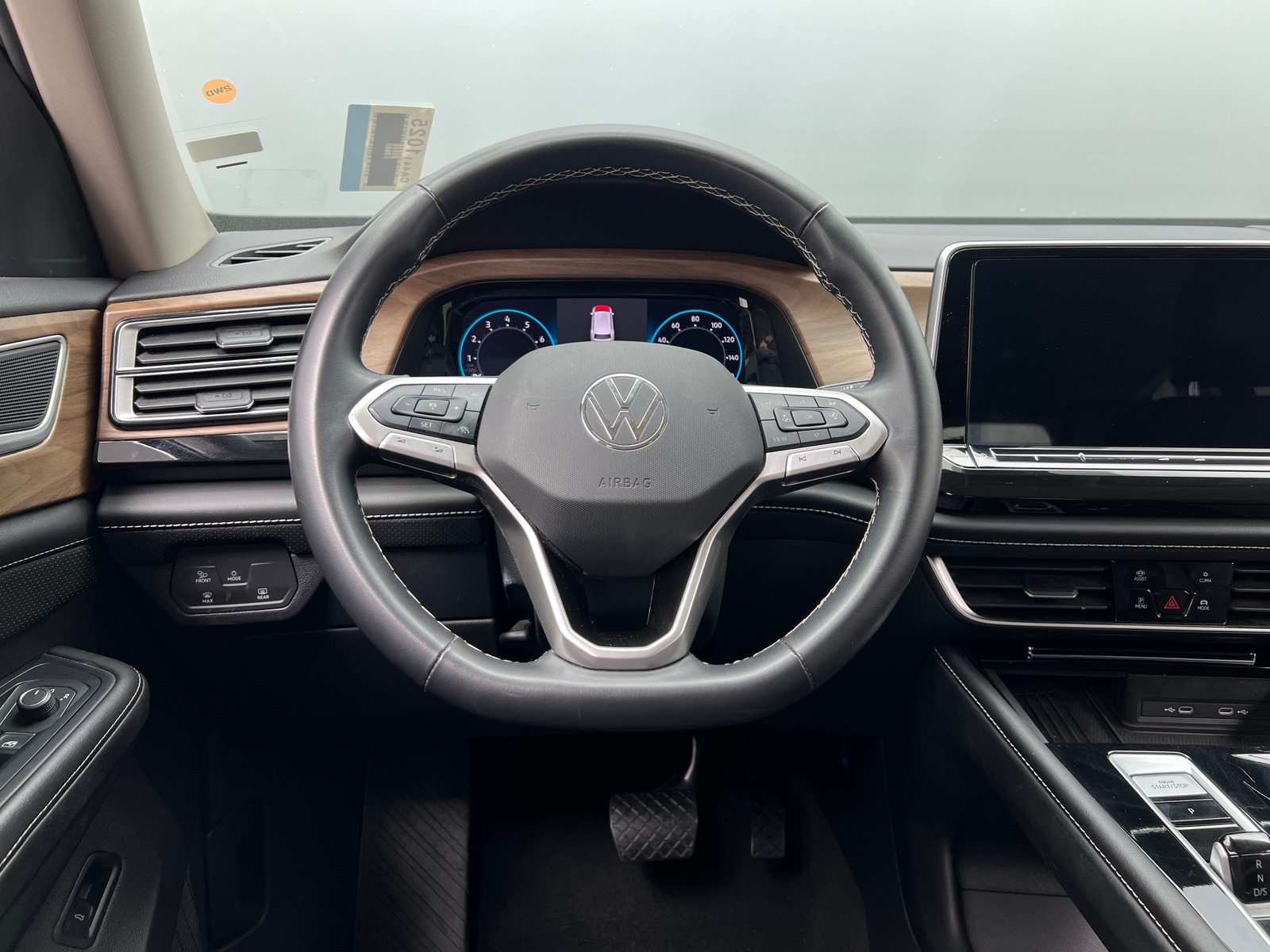 Thumbnail: 2025 Volkswagen Atlas - 4