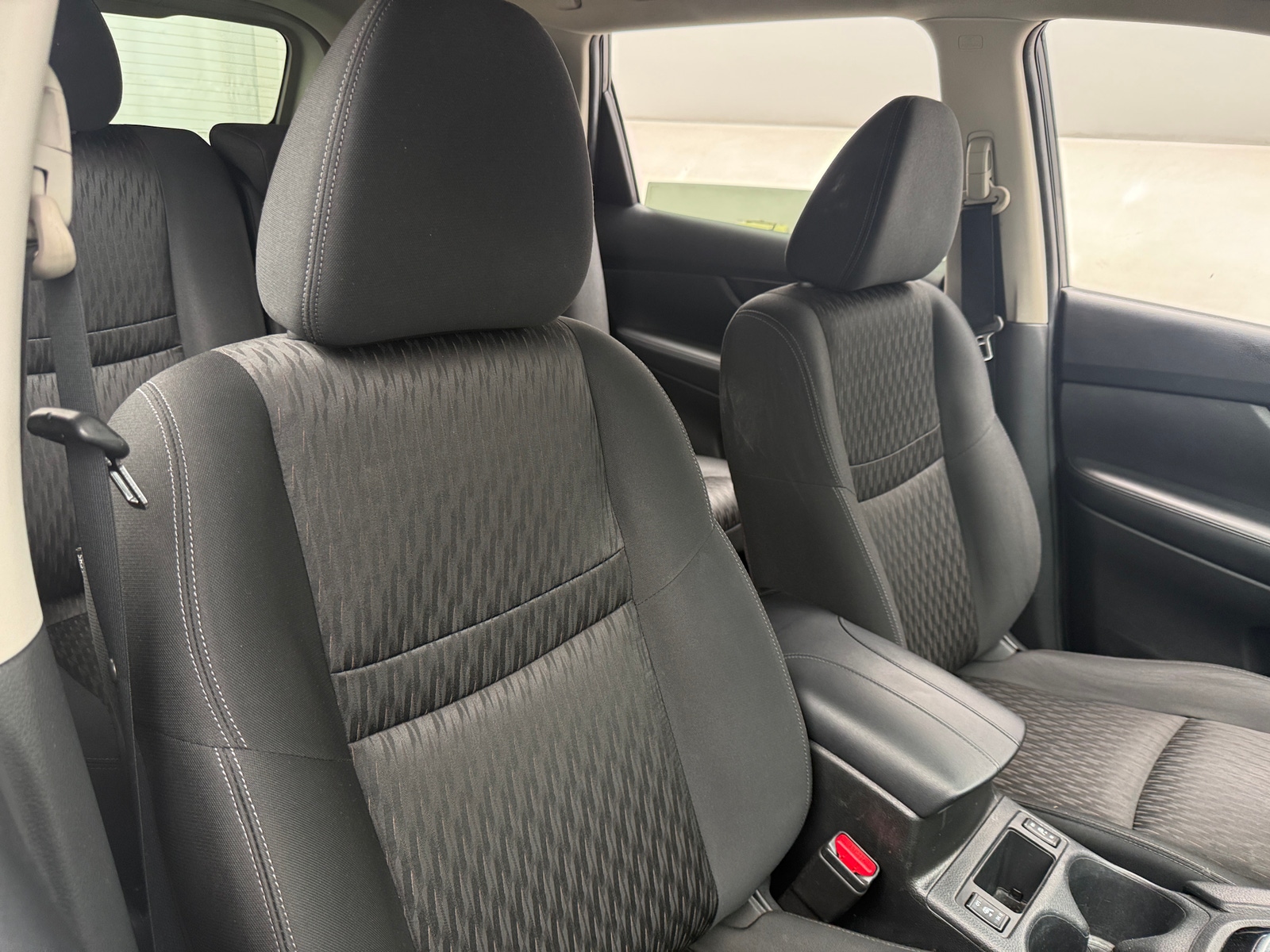 Thumbnail: 2018 Nissan Rogue - 2