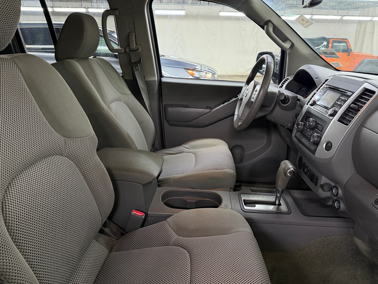 Thumbnail: 2014 Nissan Frontier - 2