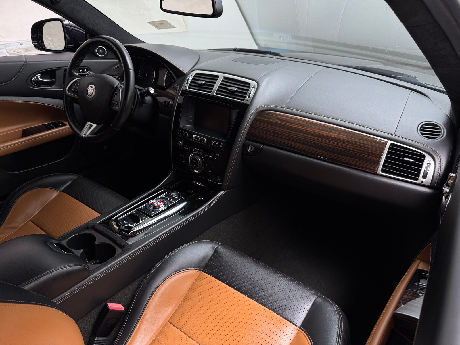 Thumbnail: 2012 Jaguar XK - 3