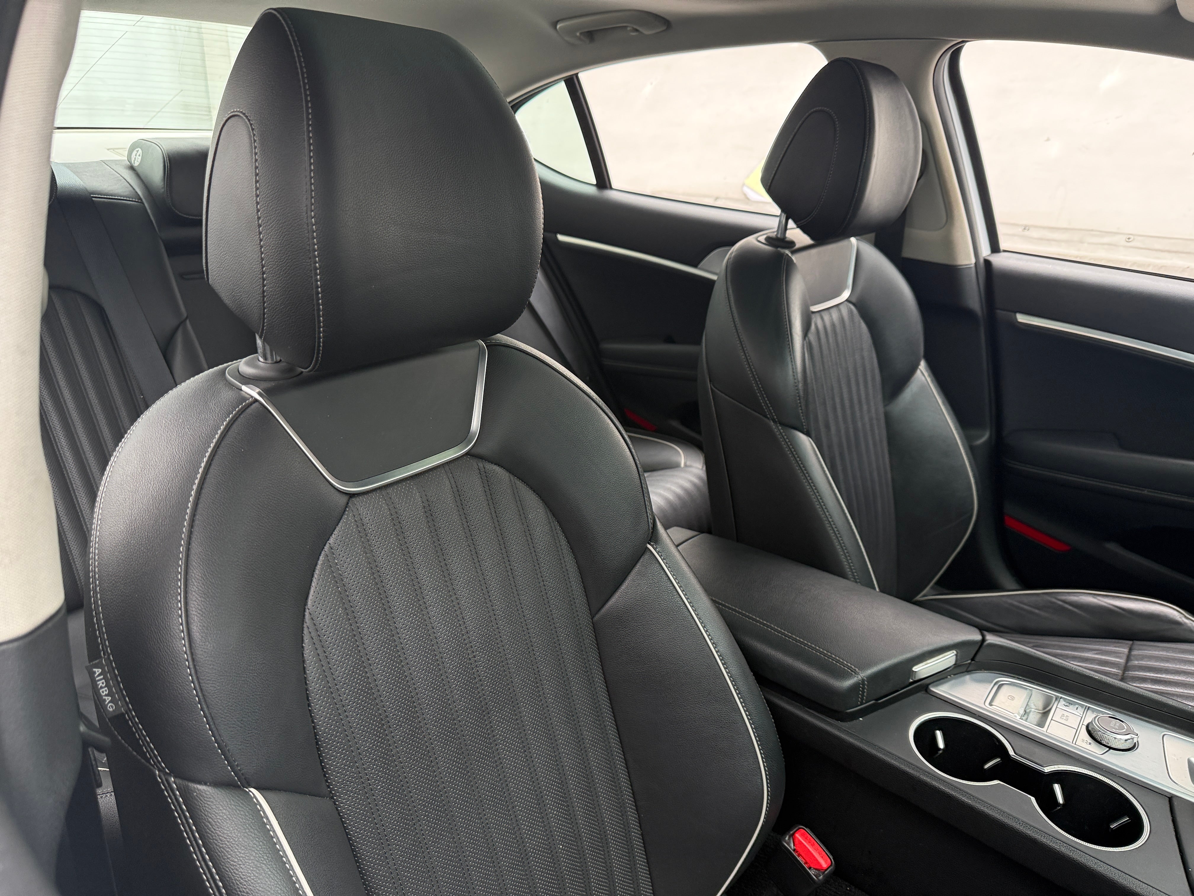 2019 GENESIS G70