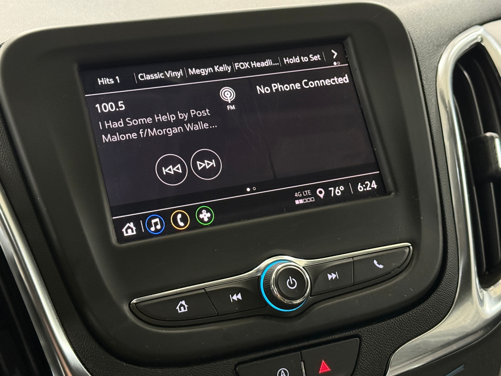 Thumbnail: 2024 Chevrolet Equinox - 4