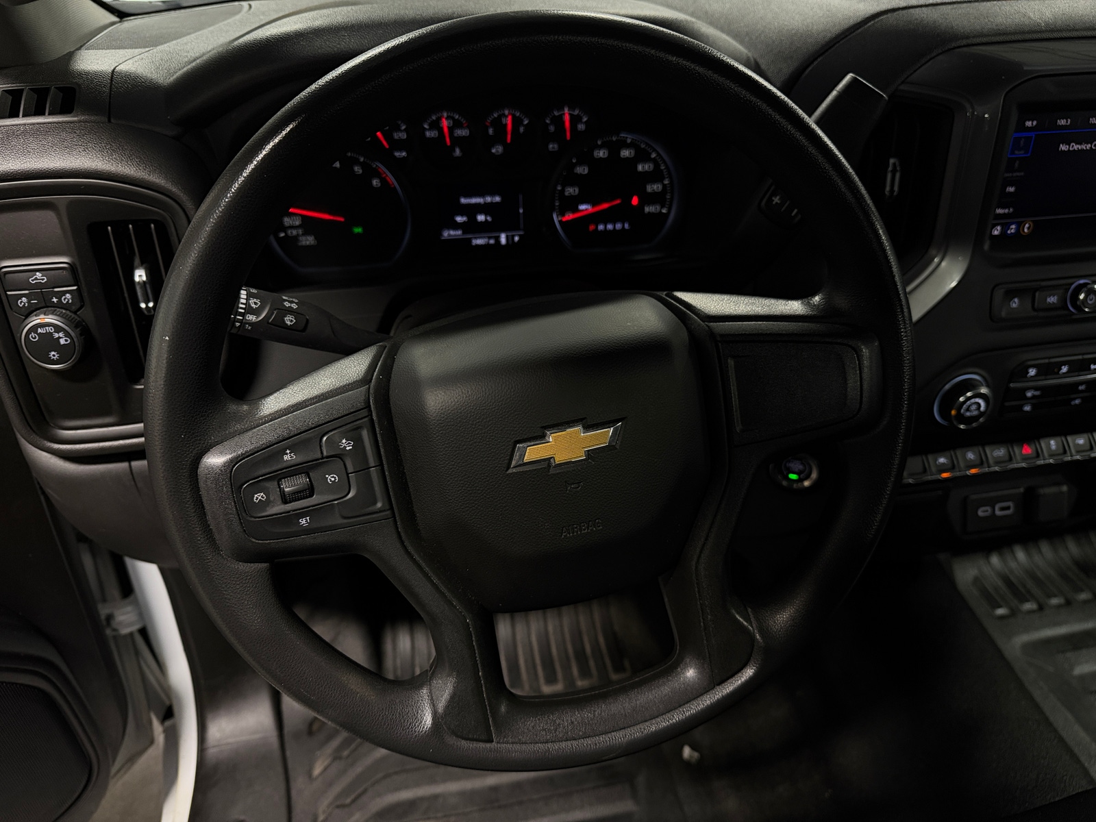 Thumbnail: 2023 Chevrolet Silverado 1500 - 4