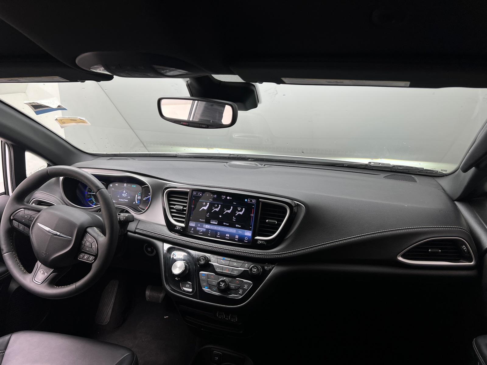 Thumbnail: 2024 Chrysler Pacifica - 2