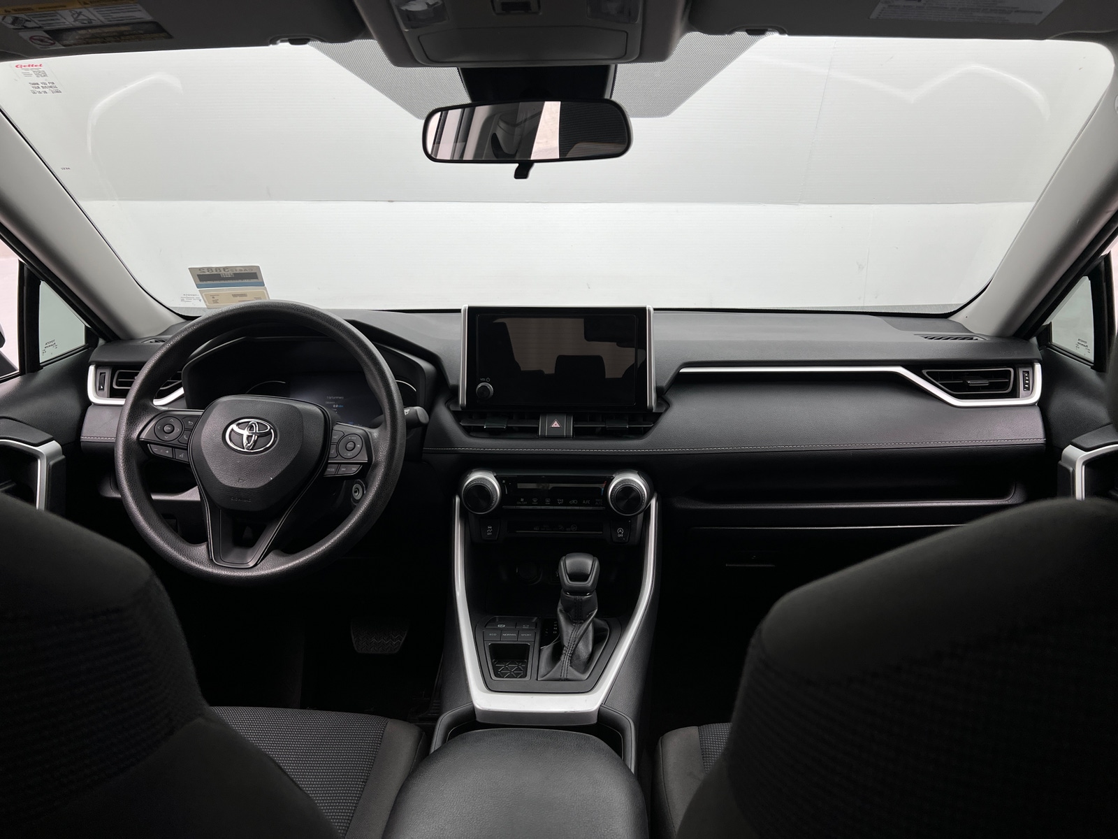 Thumbnail: 2024 Toyota RAV4 - 3