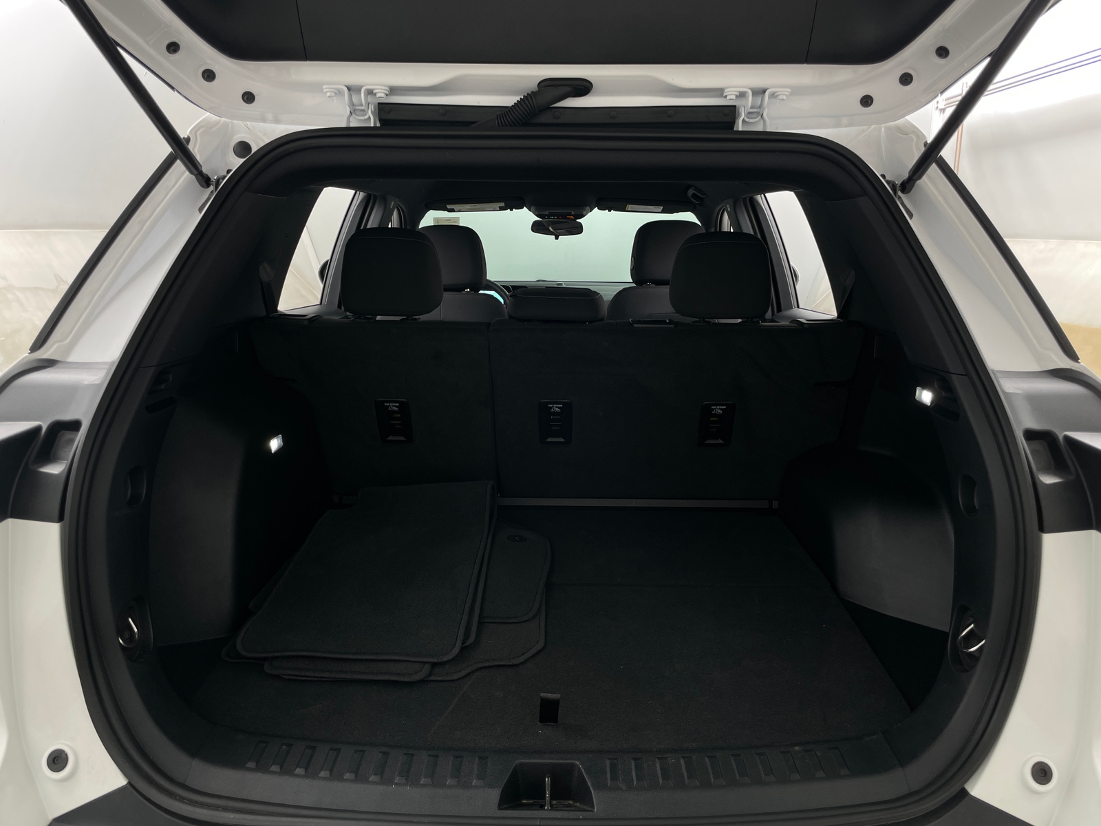 Thumbnail: 2026 Chevrolet Equinox - 7