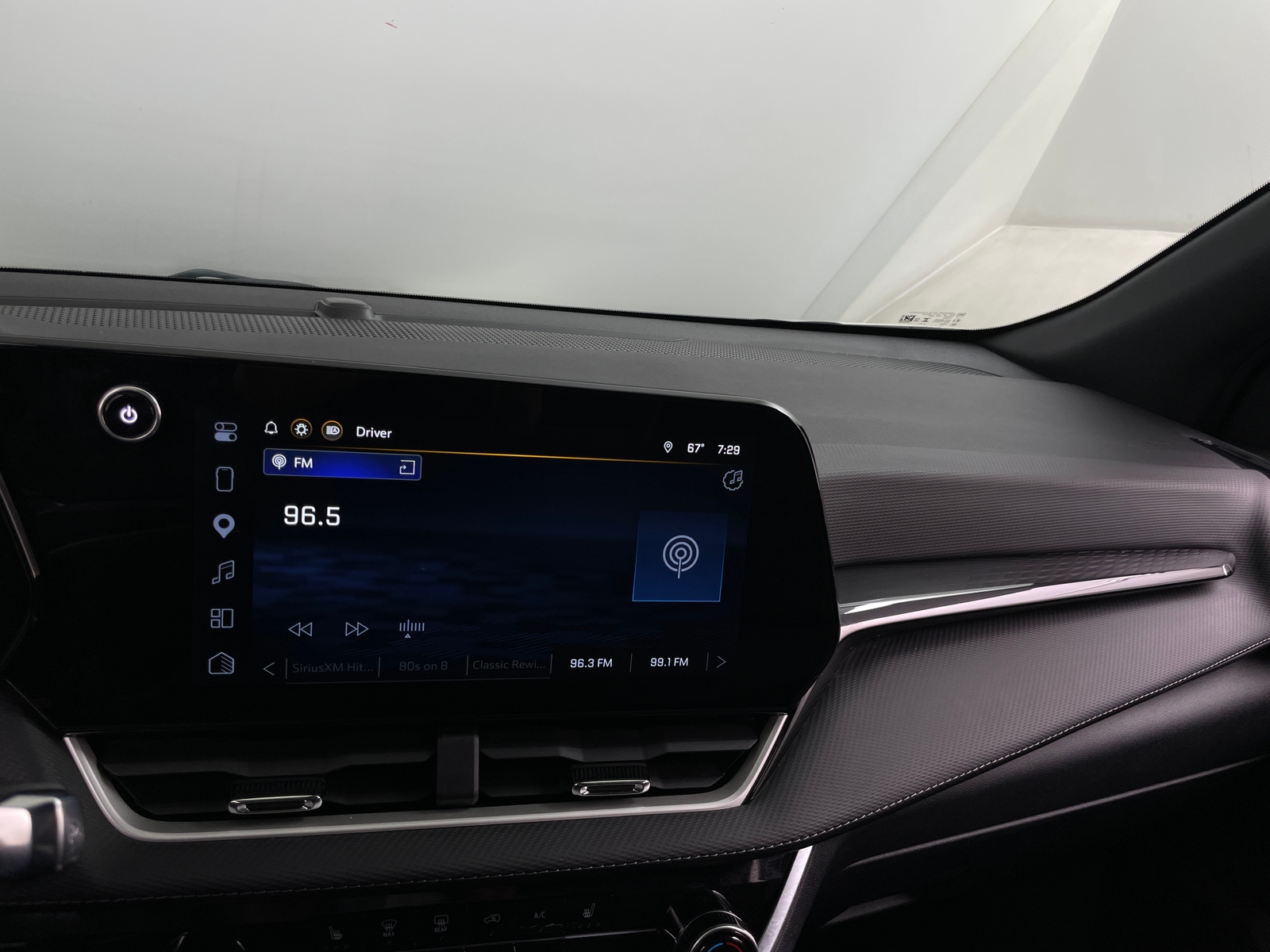 Thumbnail: 2026 Chevrolet Equinox - 4