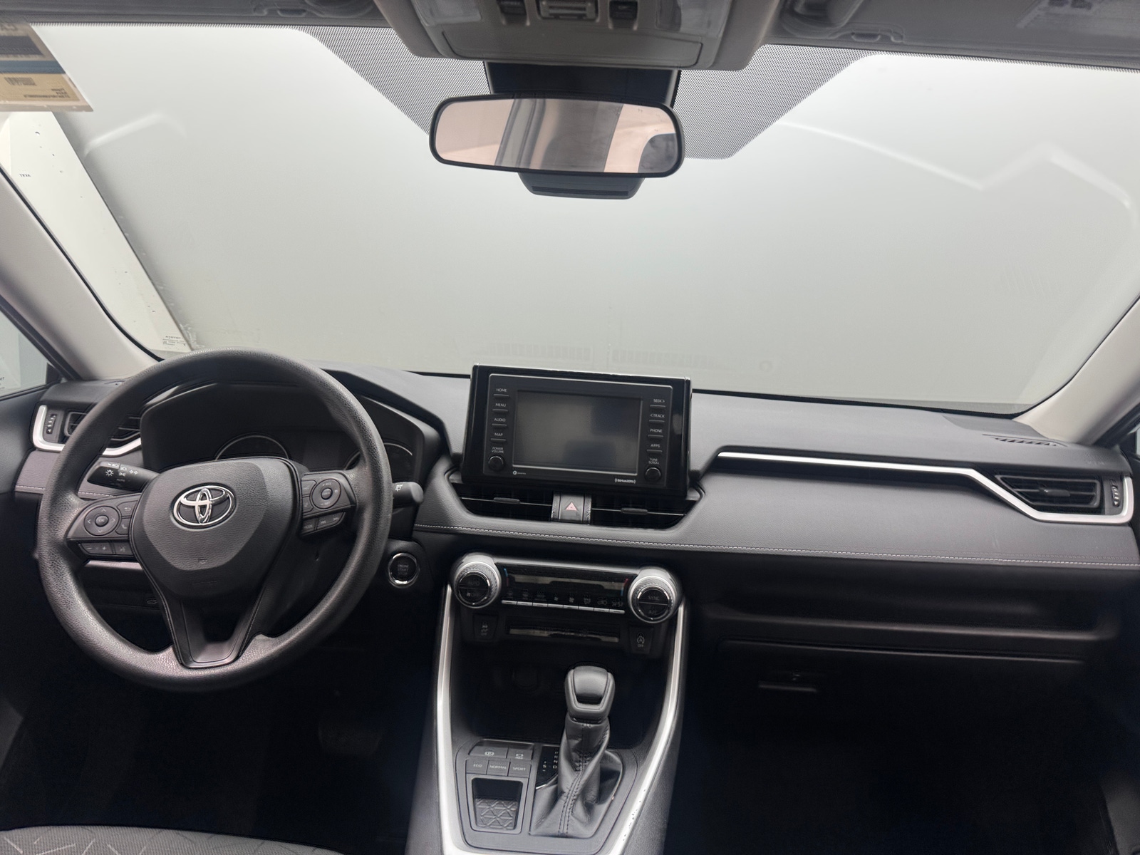 Thumbnail: 2022 Toyota RAV4 - 3