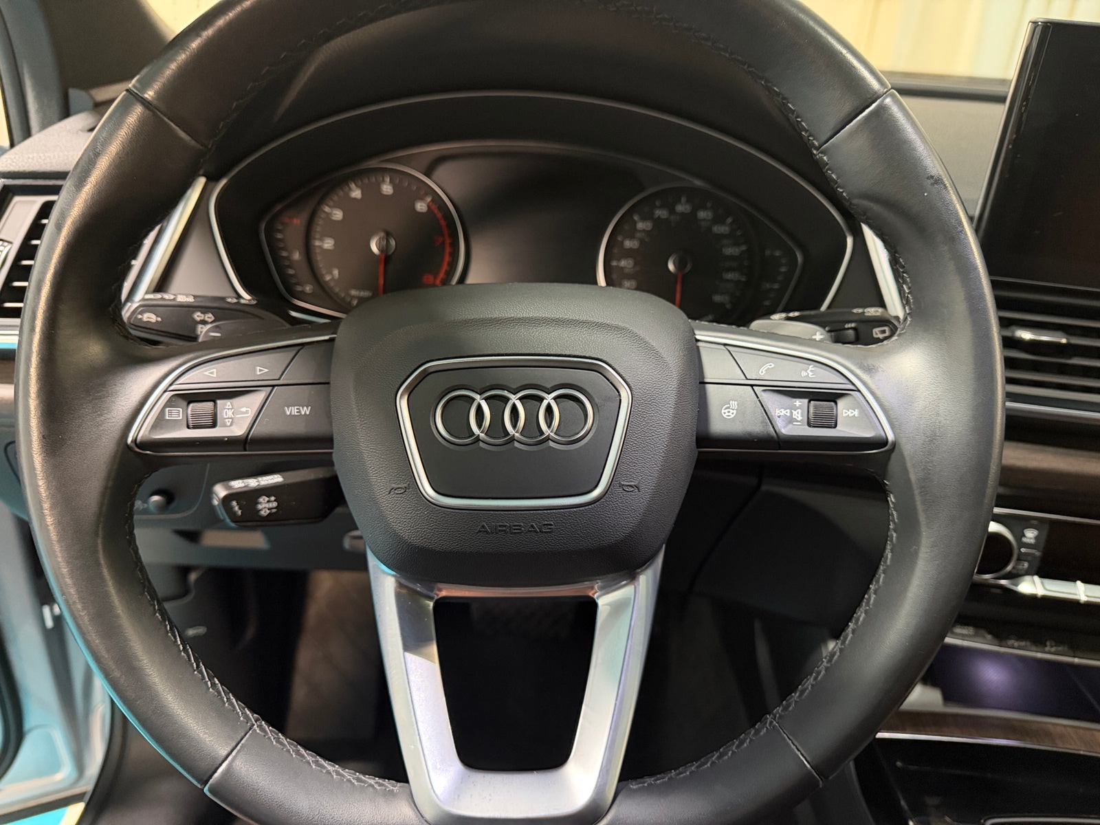 Thumbnail: 2022 Audi Q5 - 4