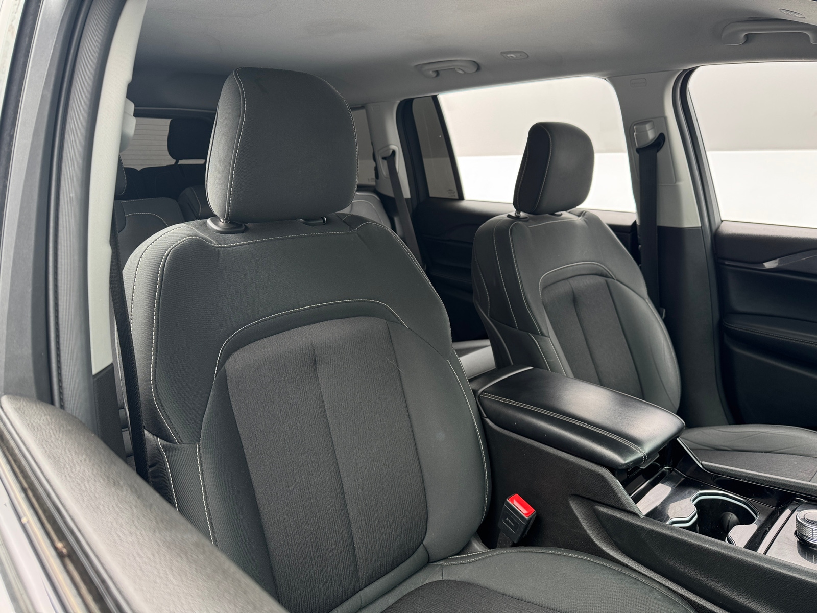 Thumbnail: 2021 Jeep Grand Cherokee L - 2