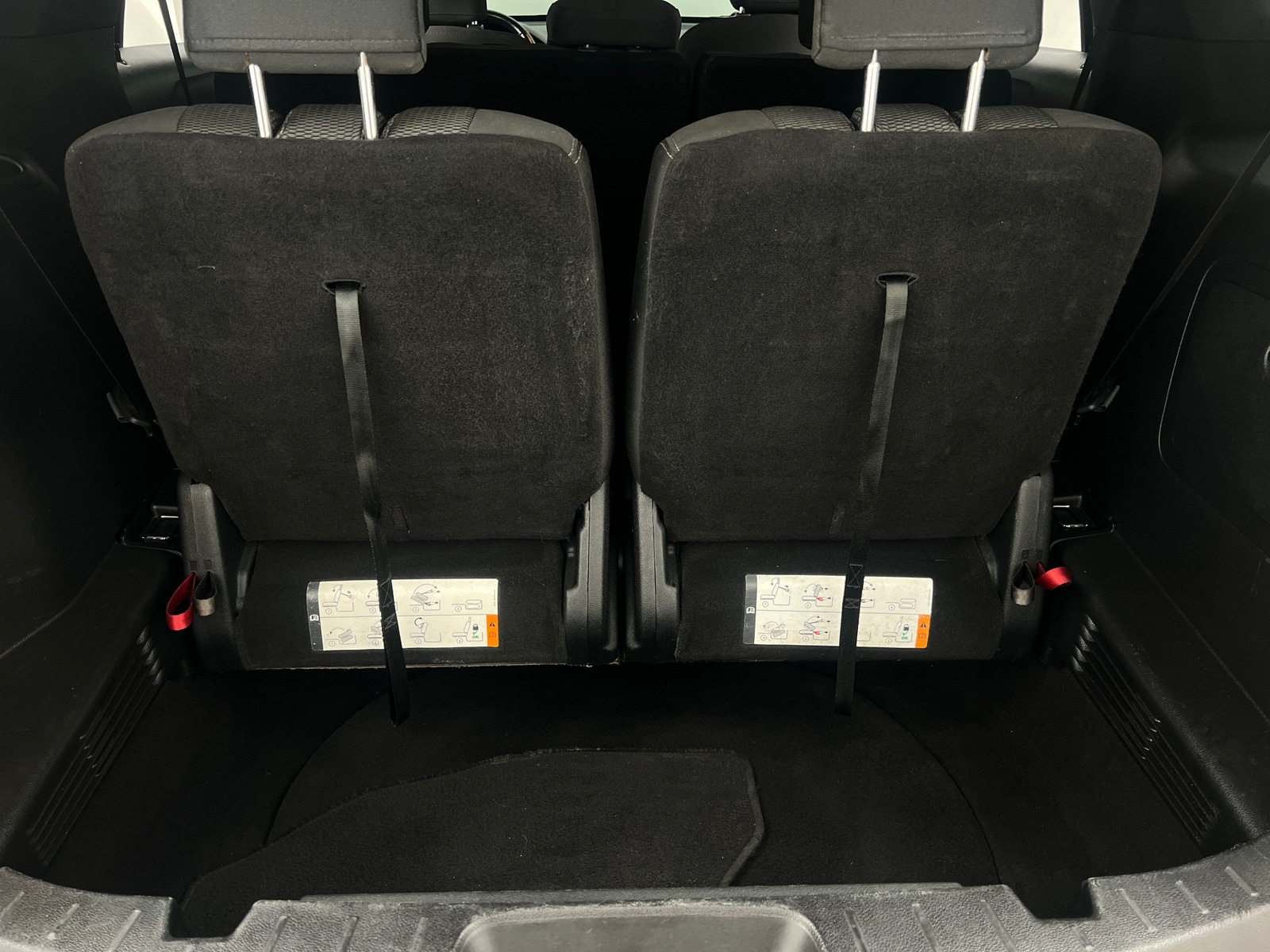 Thumbnail: 2019 Ford Explorer - 7