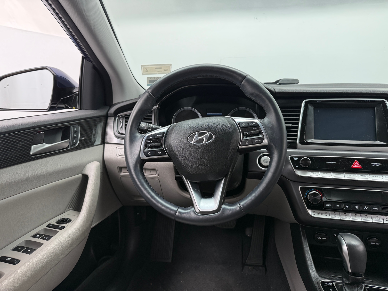 Thumbnail: 2018 Hyundai Sonata - 4
